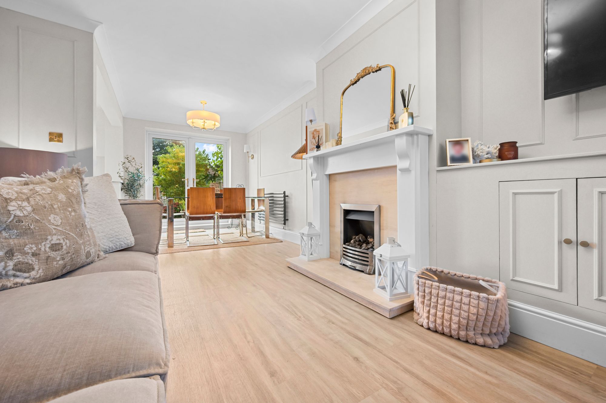 Six Acre Lane, Moore, WA4