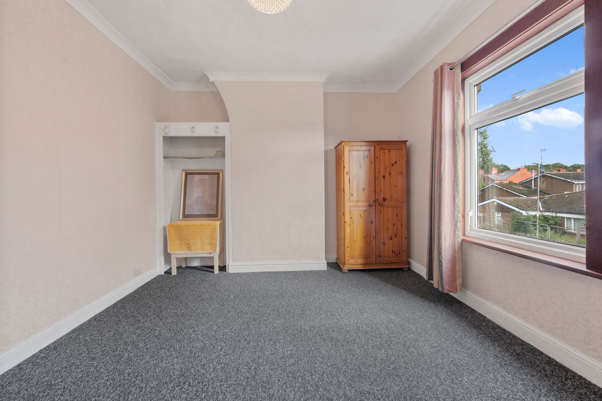 Windleshaw Road, Dentons Green, WA10