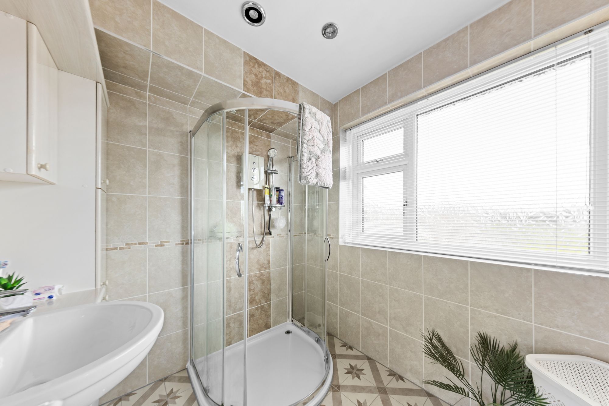 Hood Lane North, Great Sankey, WA5