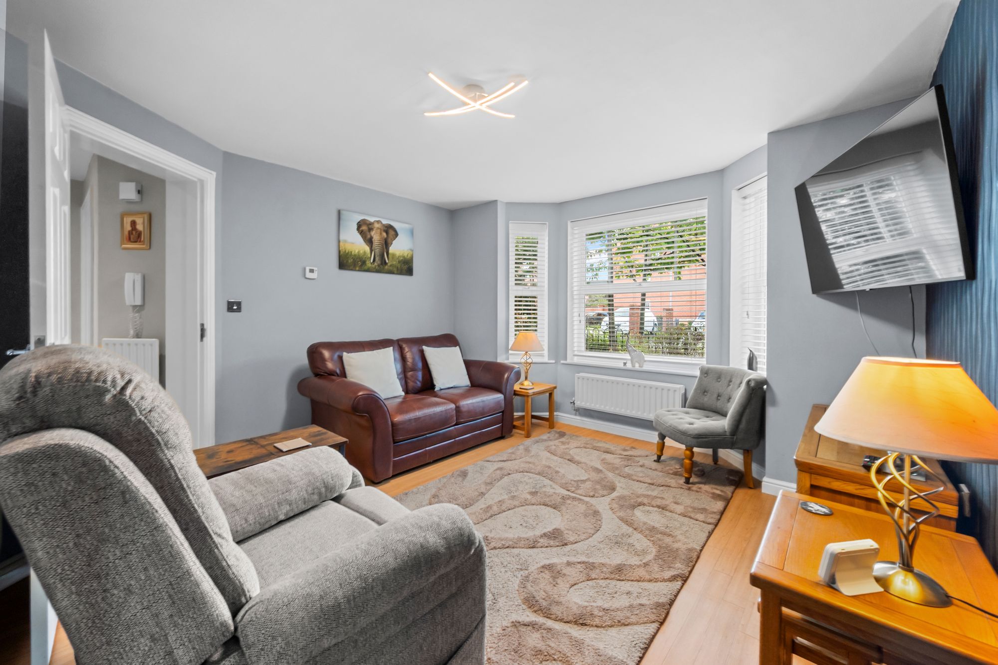 Templeton Drive, Fearnhead, WA2