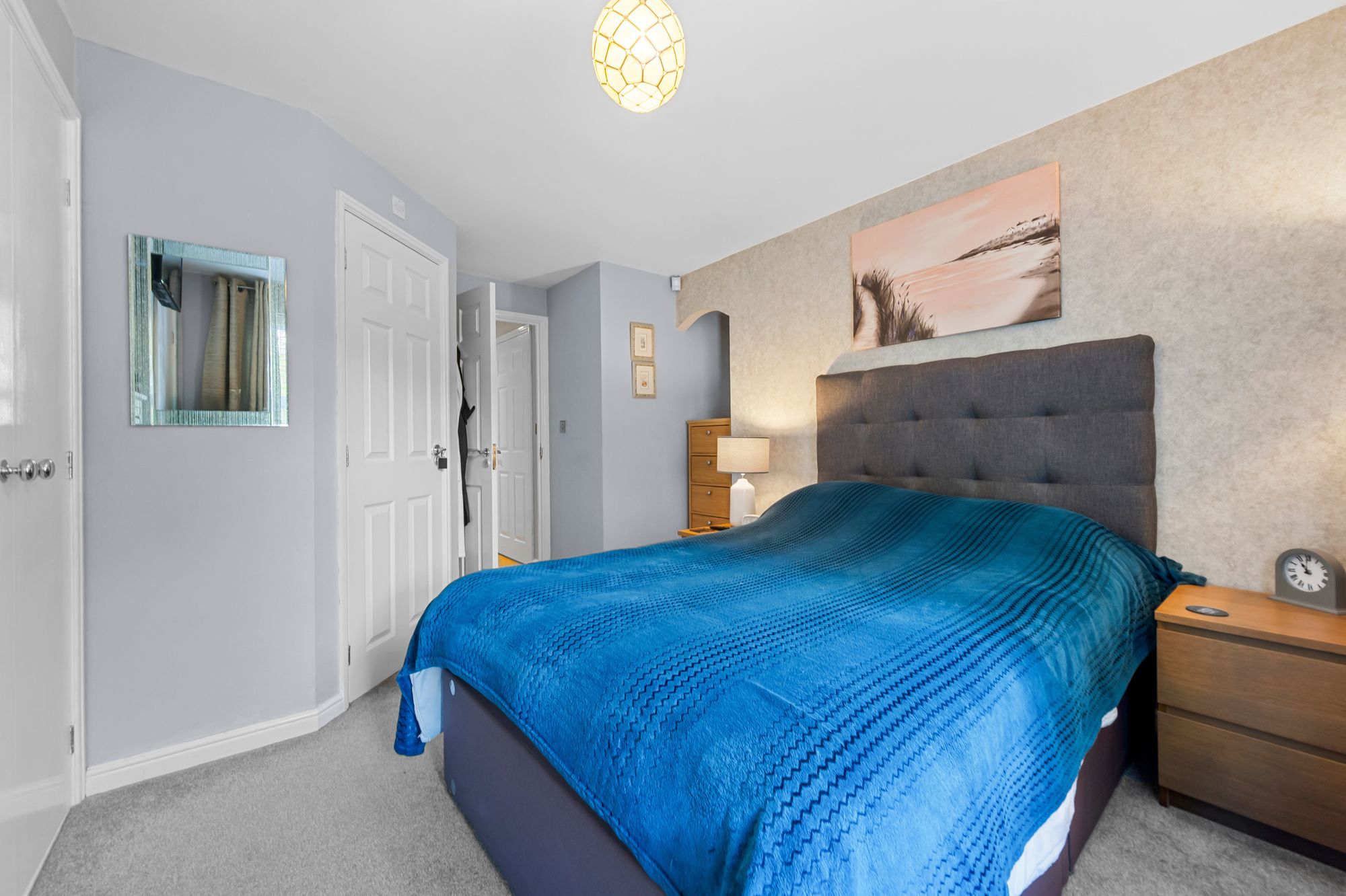 Templeton Drive, Fearnhead, WA2