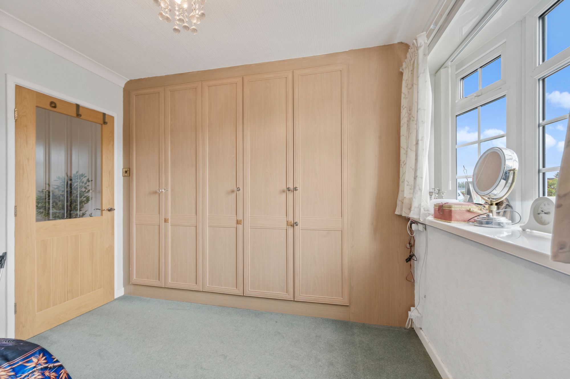Laburnum Avenue, Woolston, WA1