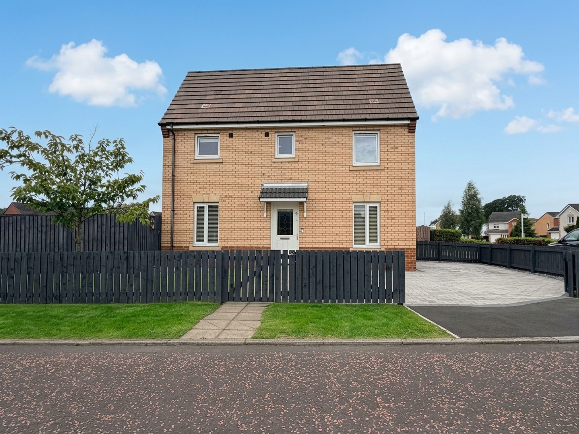 9 Barn Drive, Cambuslang