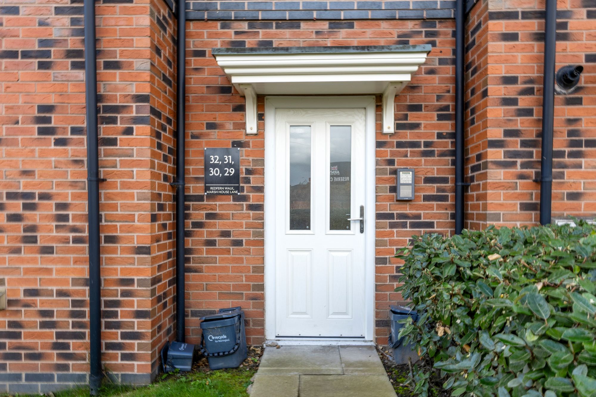 Redfern Walk, Marsh House Lane, WA2