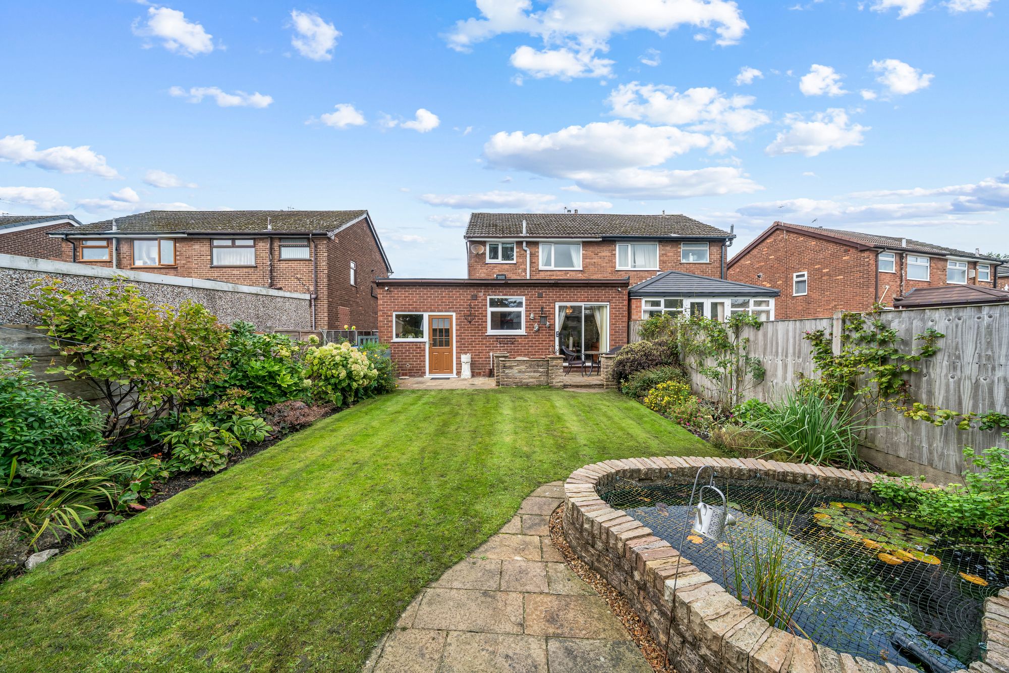 Angus Avenue, Leigh, WN7