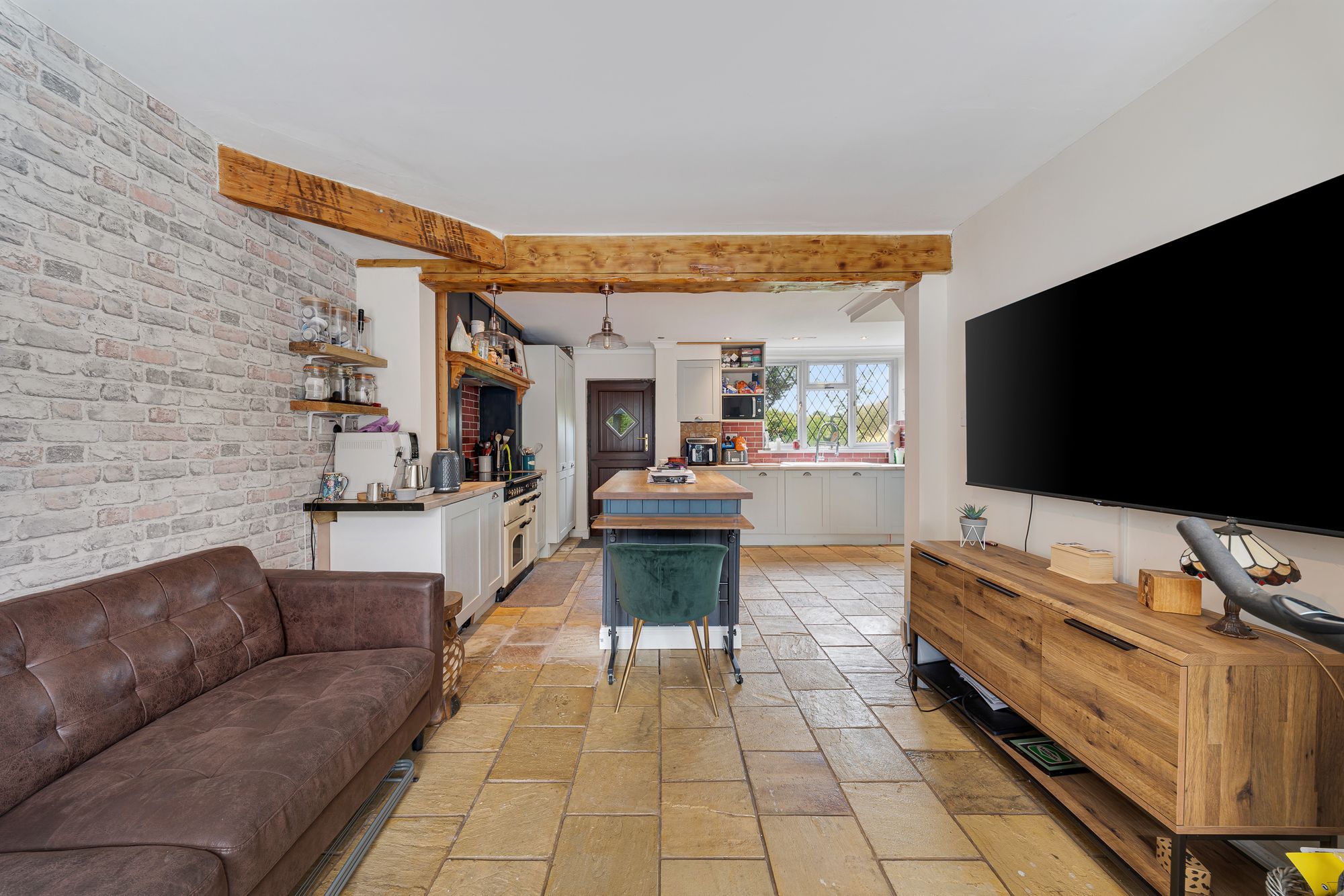 Mill Lane, Widnes, WA8