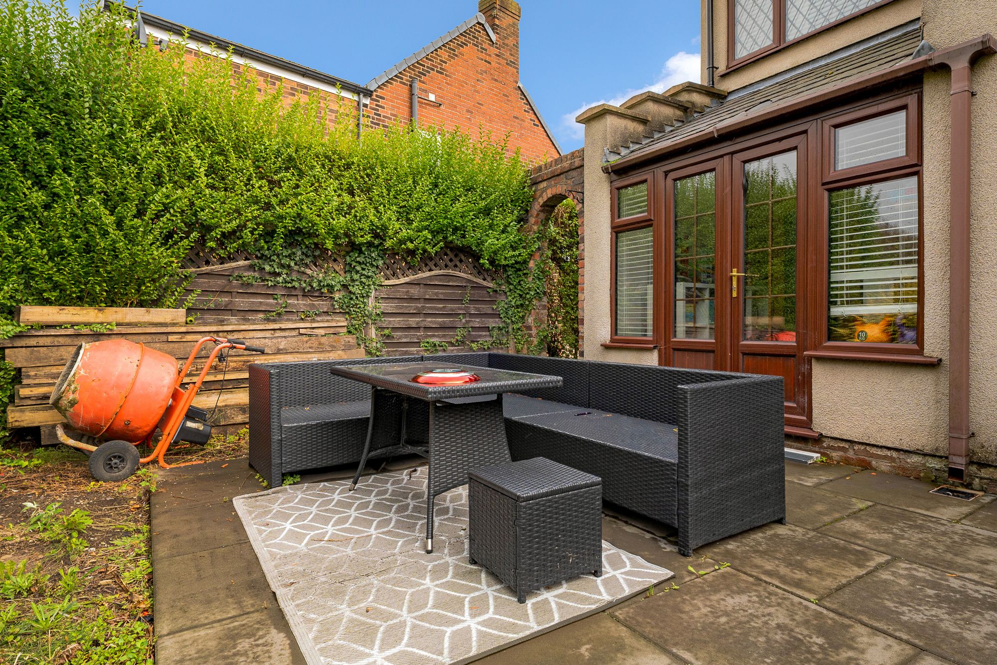 Mill Lane, Widnes, WA8