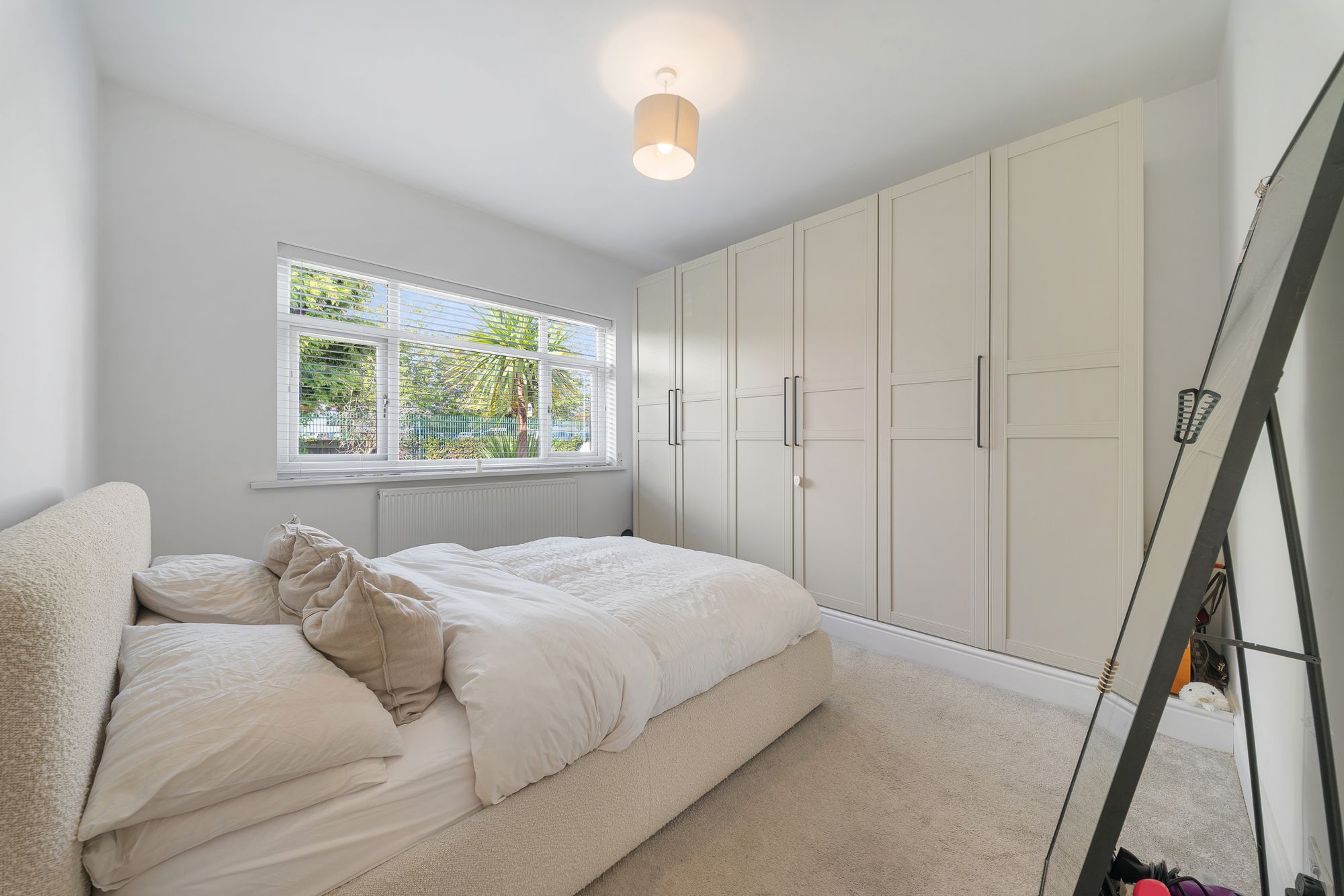The Avenue, Halewood, L26