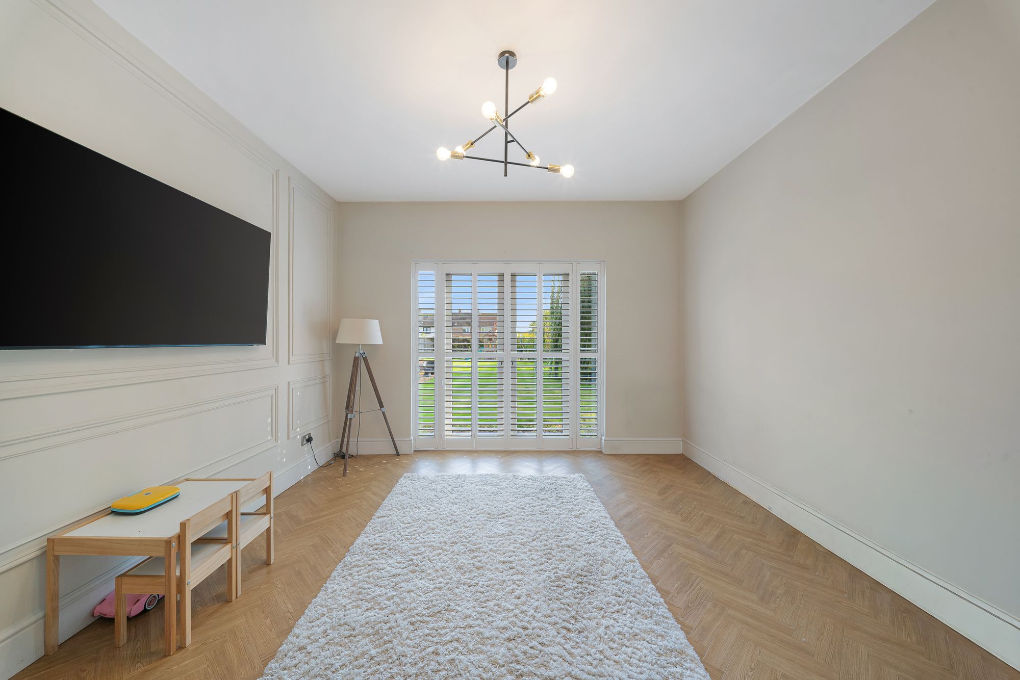 The Avenue, Halewood, L26