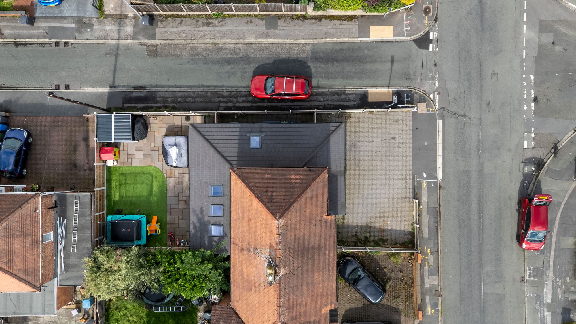 Dam Lane, Woolston, WA1