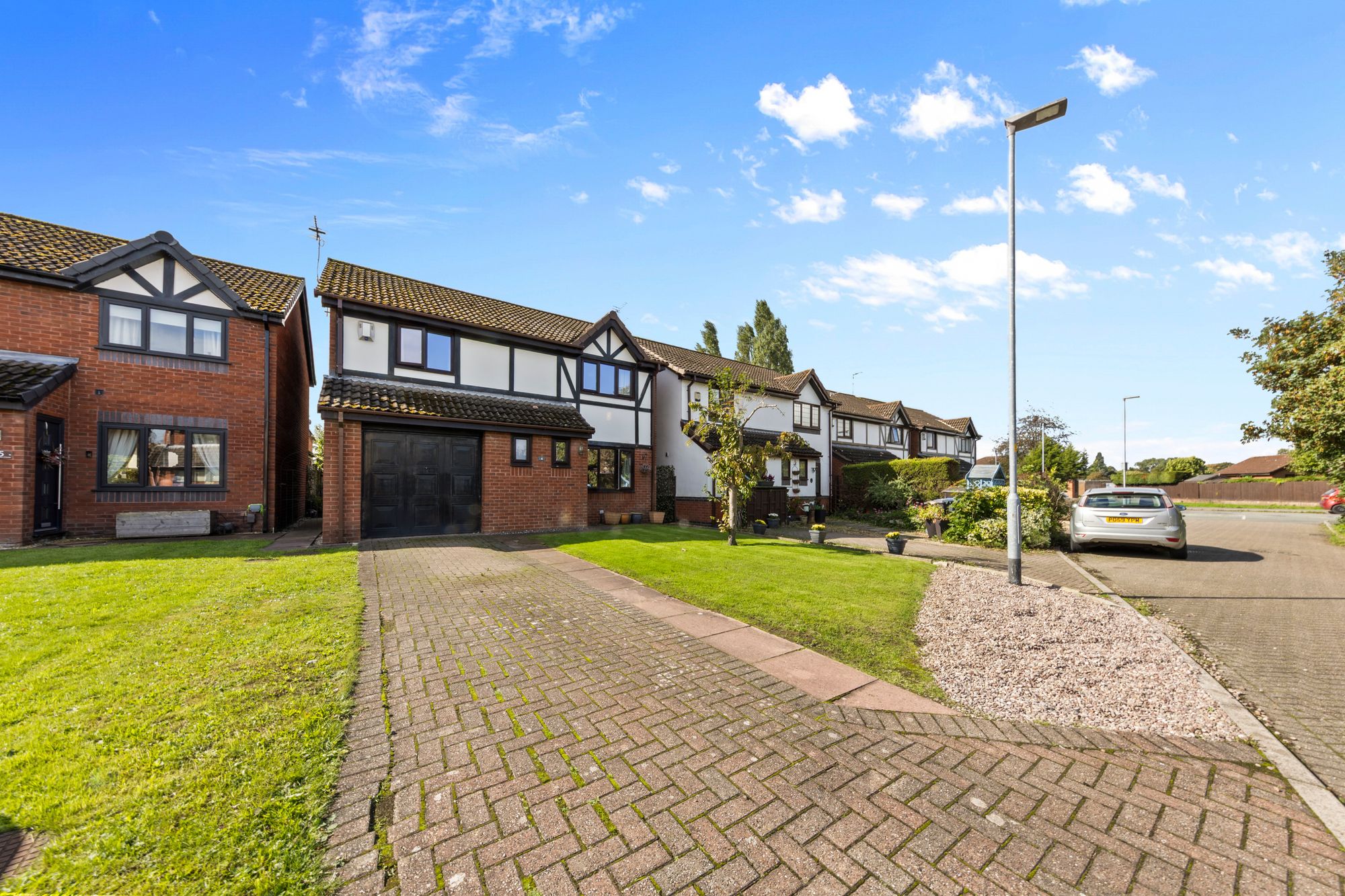Fairhaven Close, Great Sankey, WA5