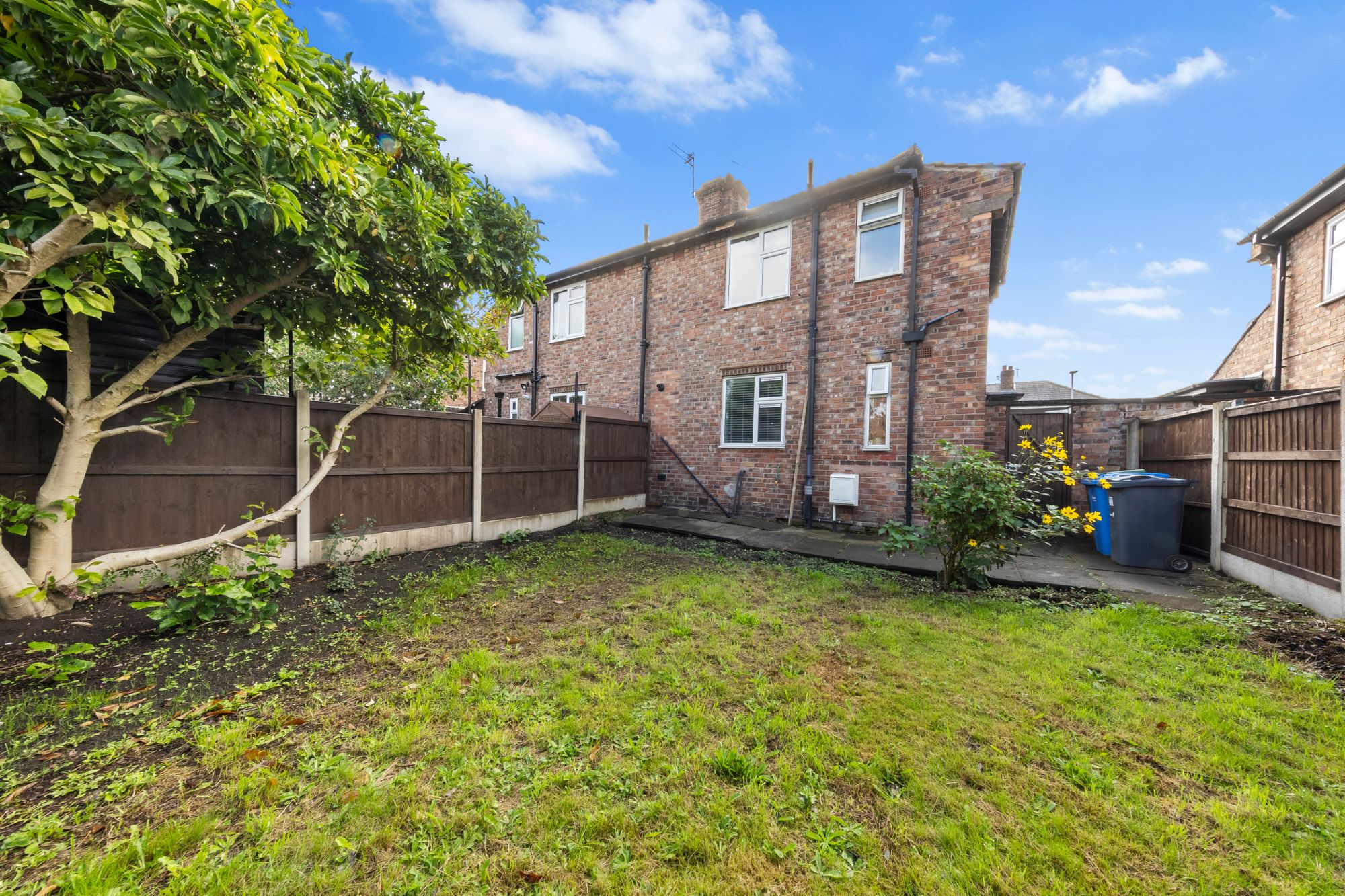 Westy Lane, Warrington, WA4