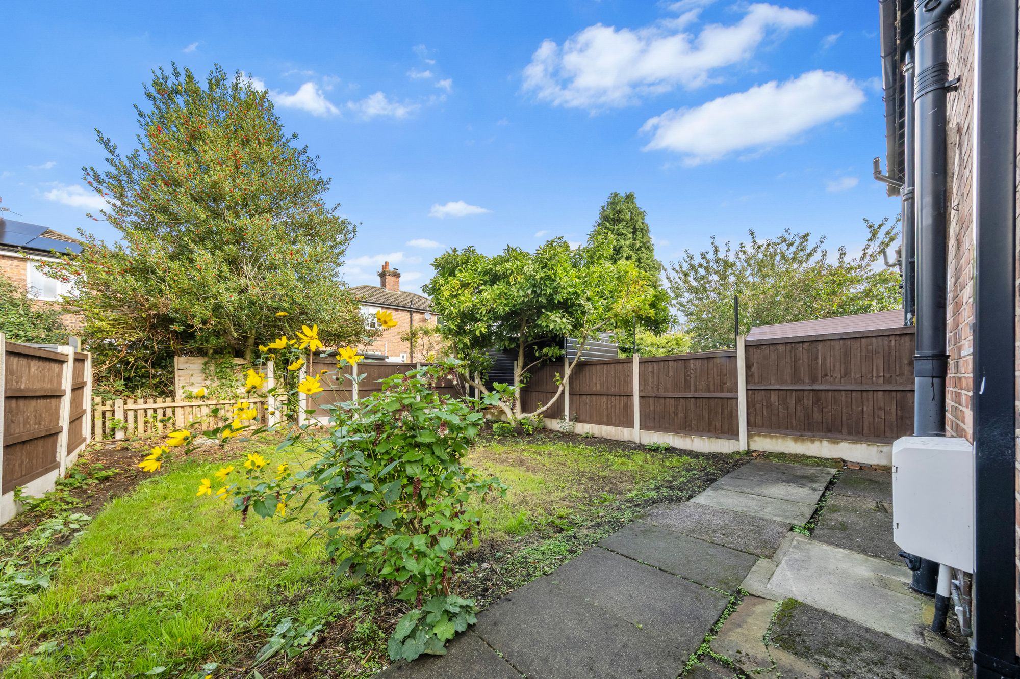 Westy Lane, Warrington, WA4