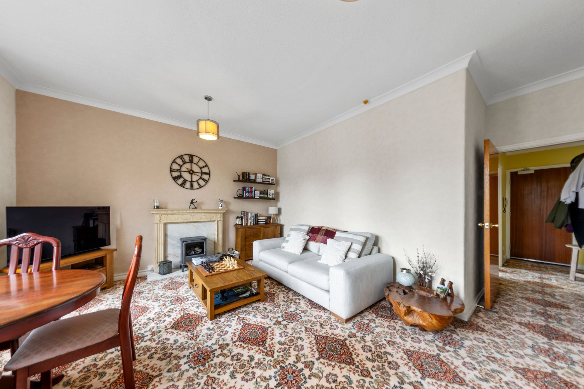 Dingle Bank Close, Lymm, WA13