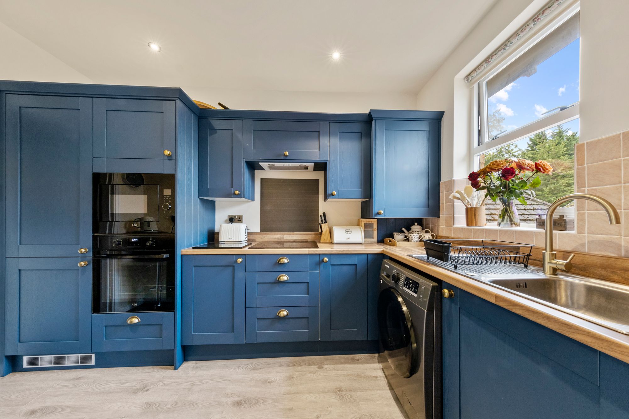 Dingle Bank Close, Lymm, WA13