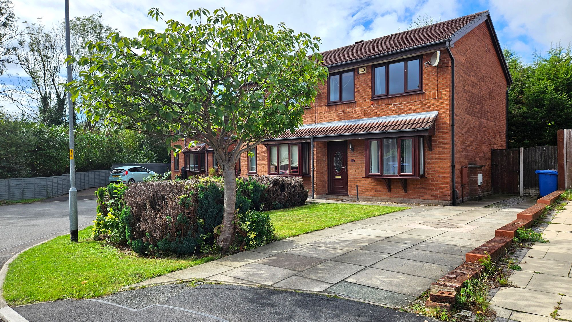 Bramshill Close, Birchwood, WA3