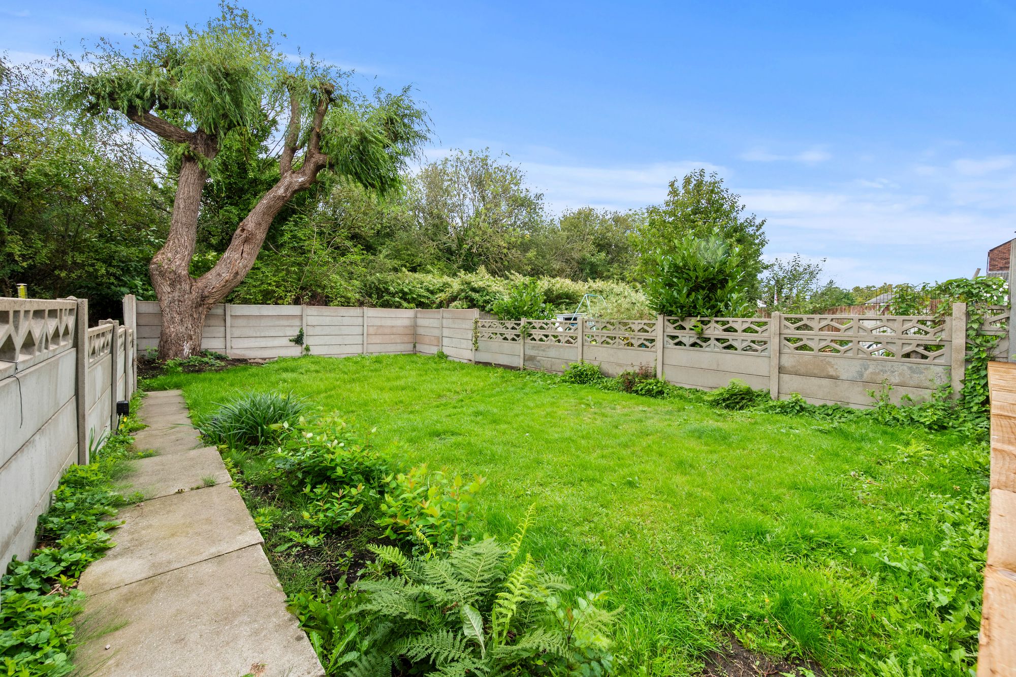 Leach Lane, Sutton Leach, WA9
