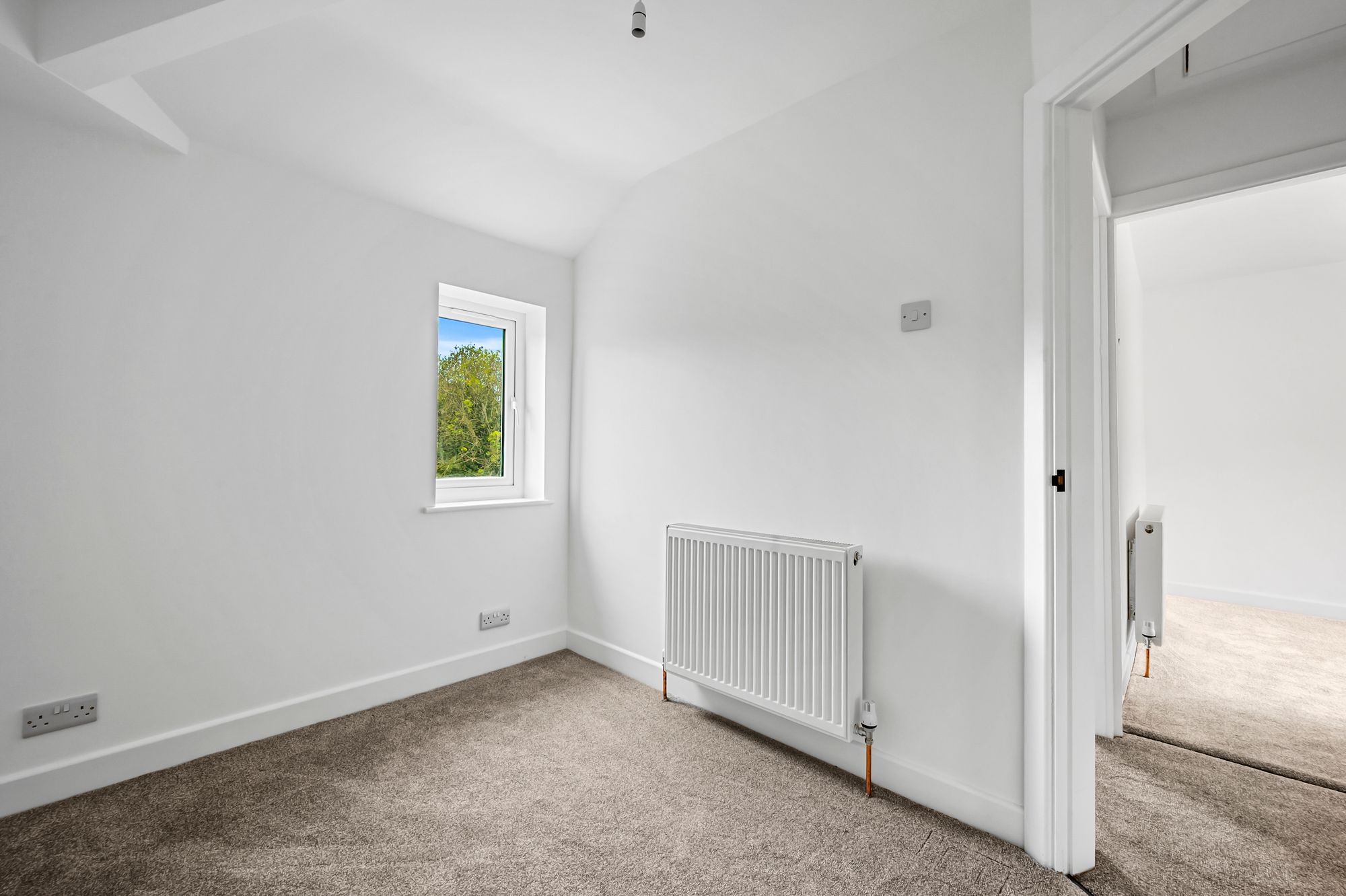 Leach Lane, Sutton Leach, WA9
