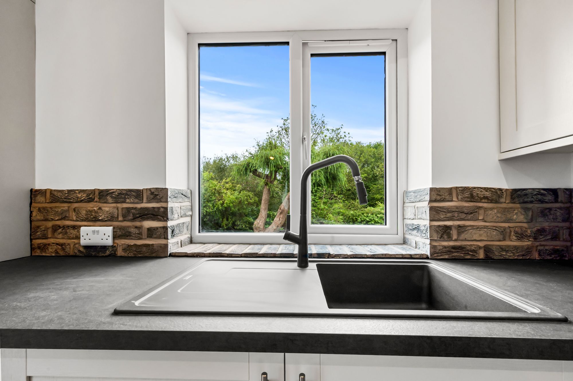 Leach Lane, Sutton Leach, WA9