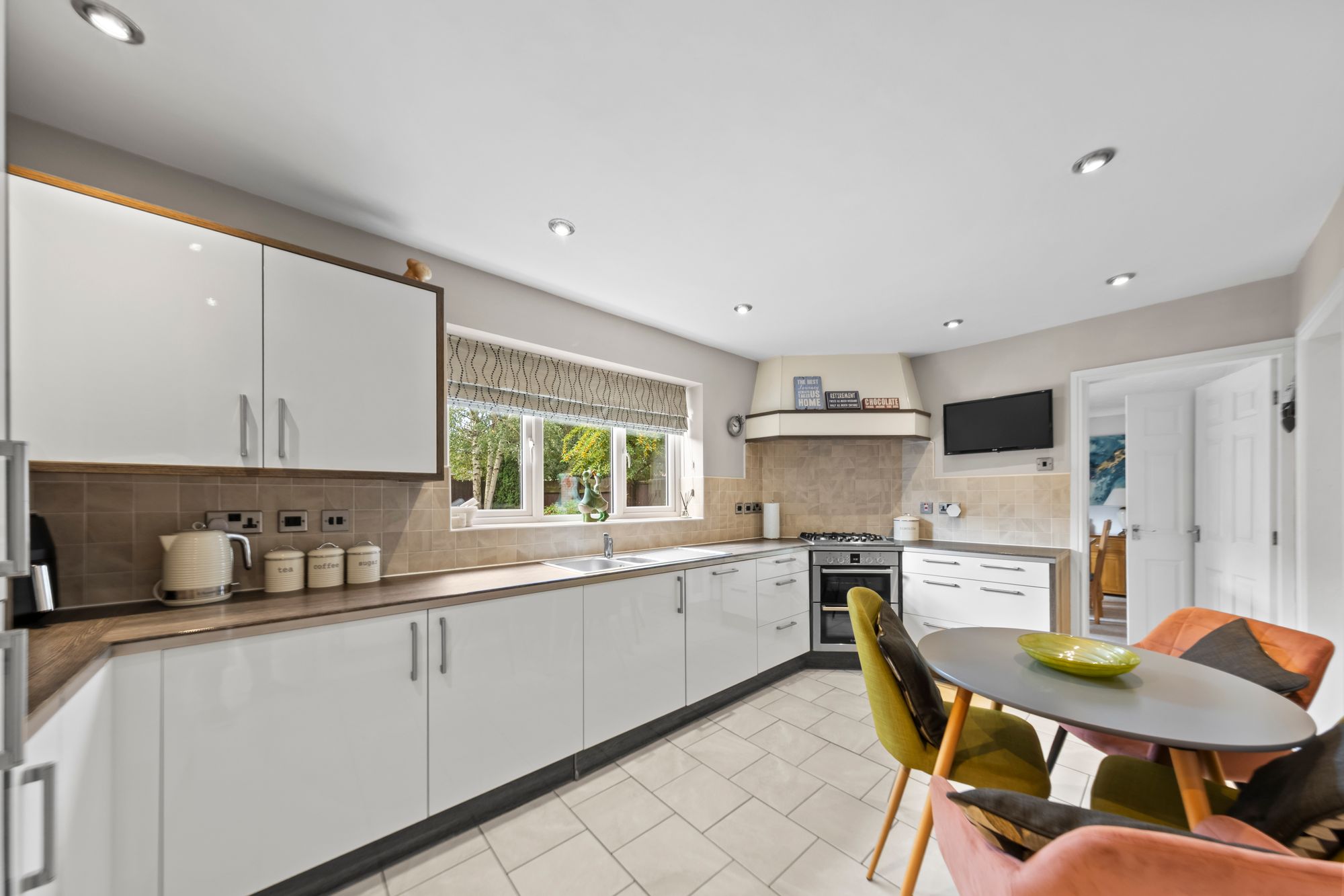 Bayswater Close, Runcorn, WA7