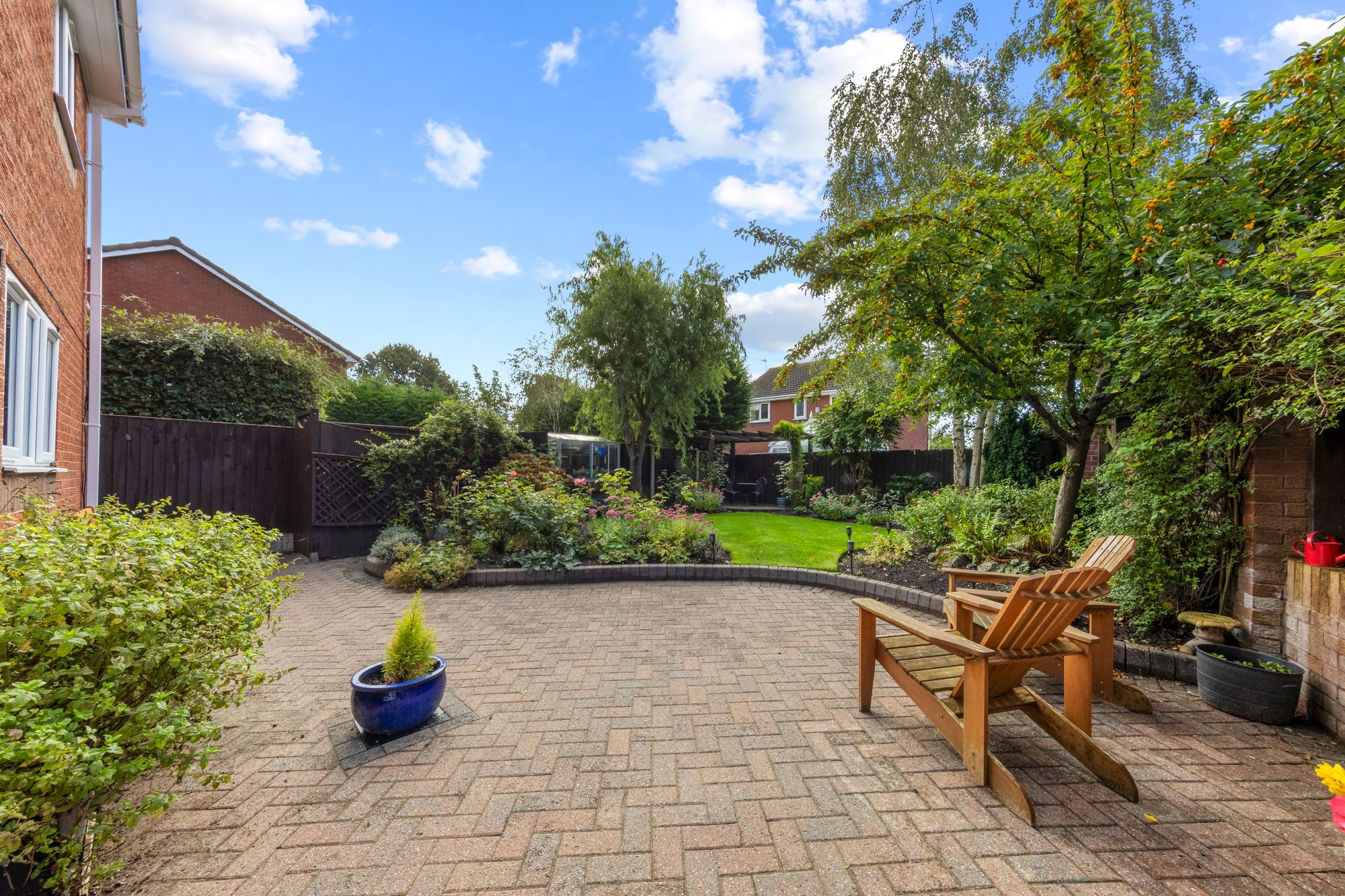 Bayswater Close, Runcorn, WA7