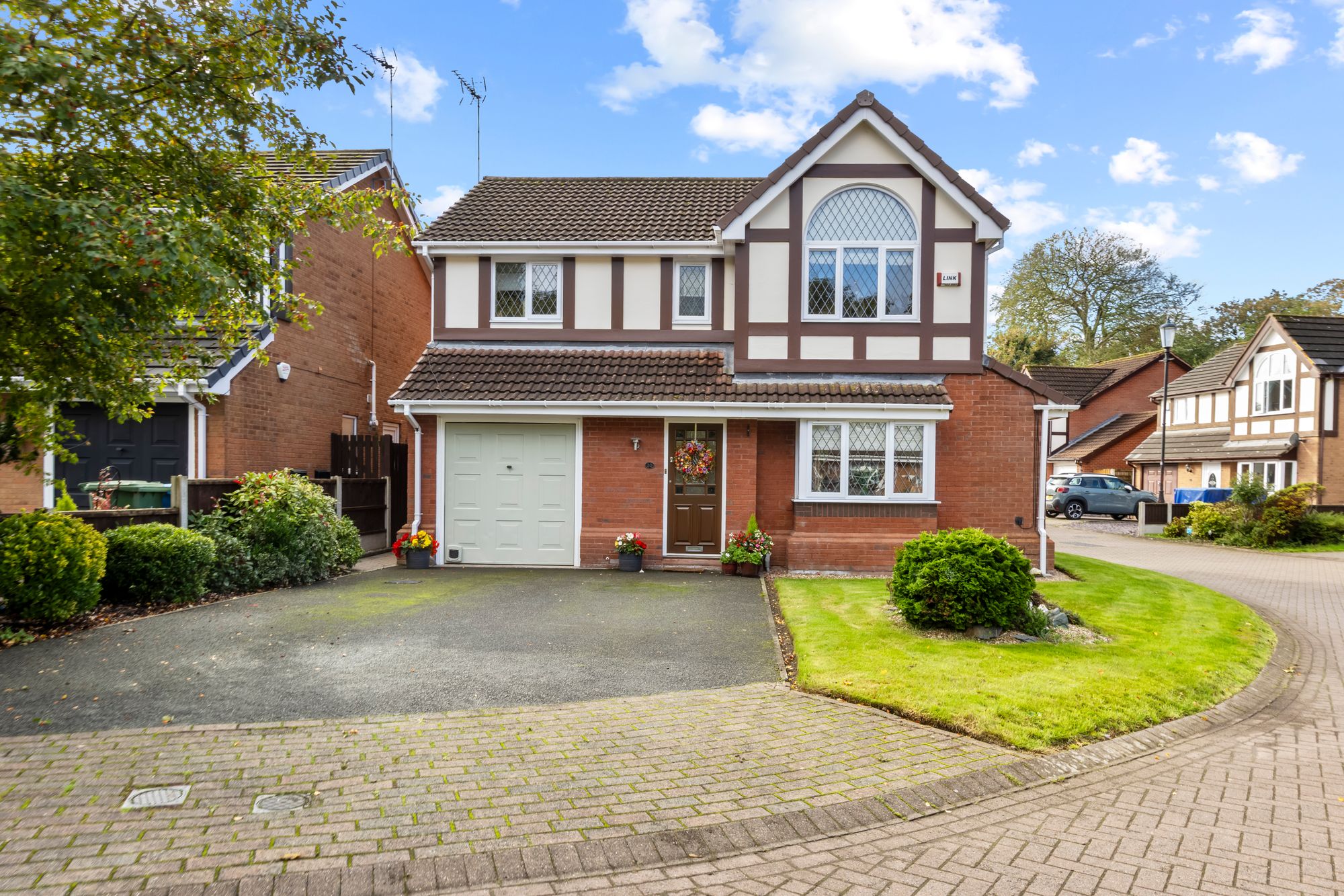 Bayswater Close, Runcorn, WA7