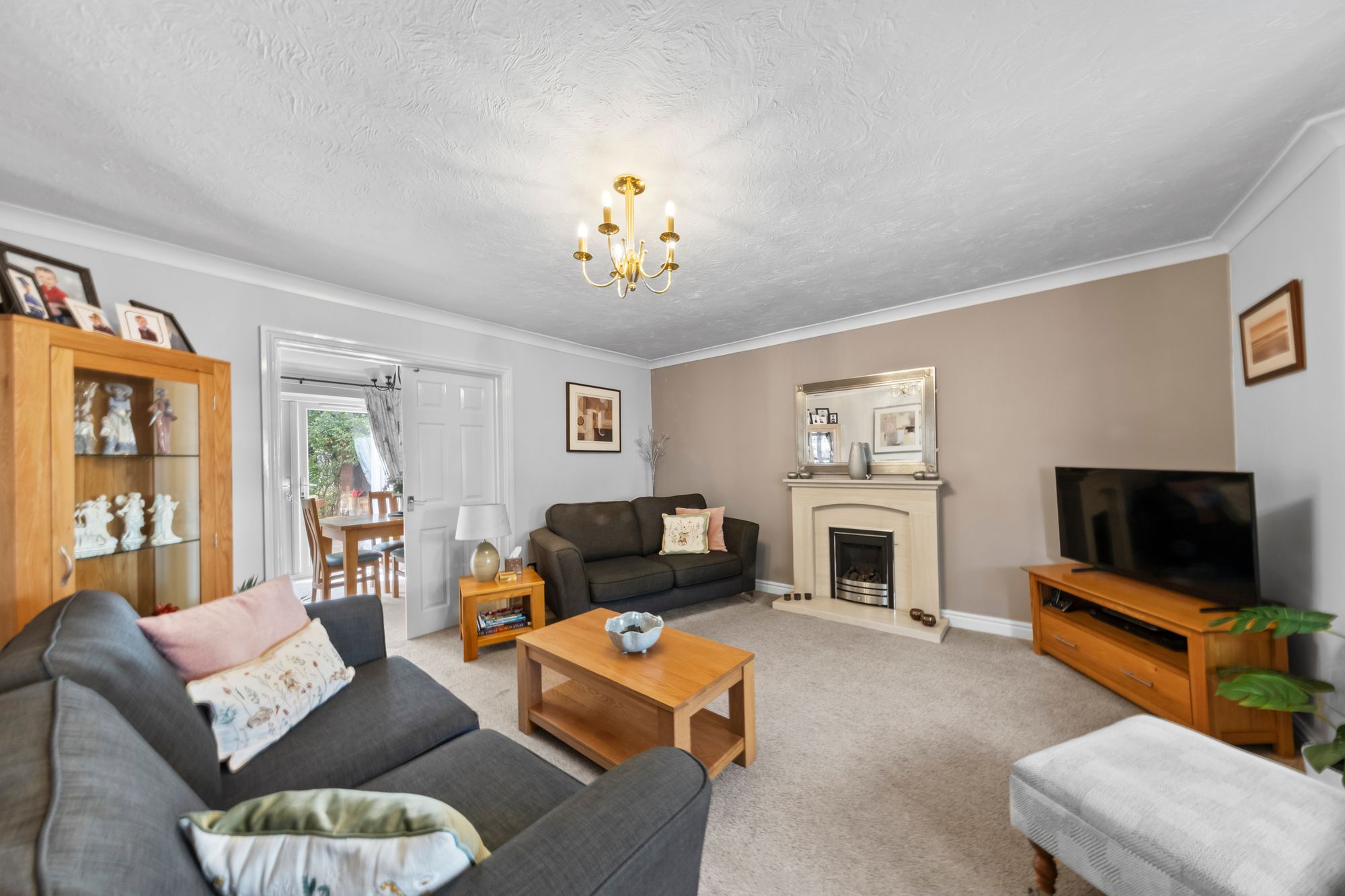 Bayswater Close, Runcorn, WA7
