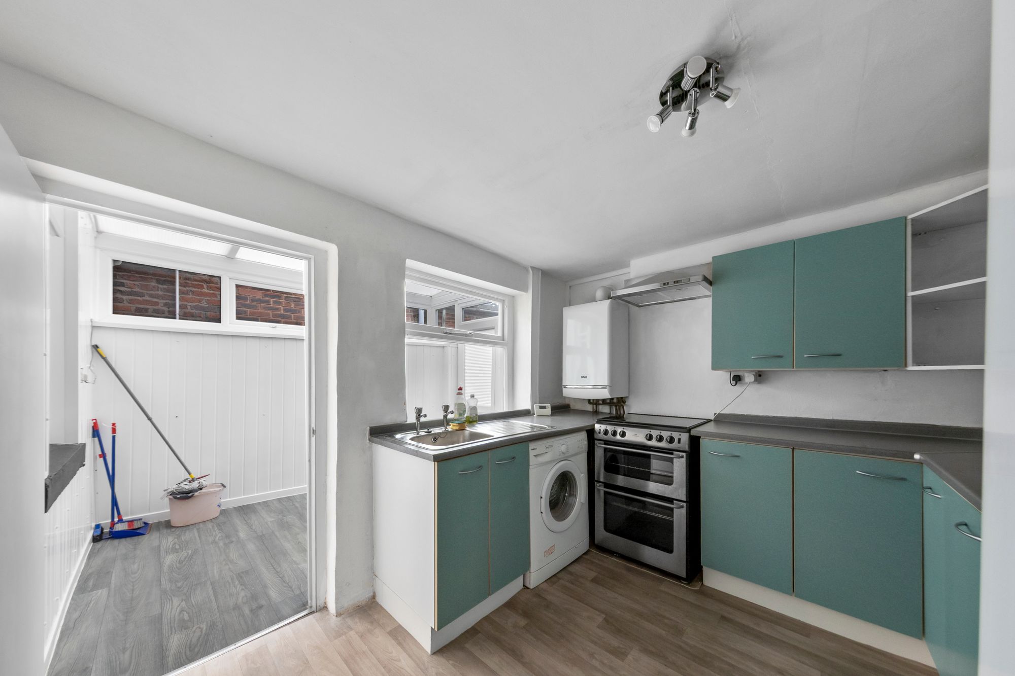 London Road, Stockton Heath, WA4