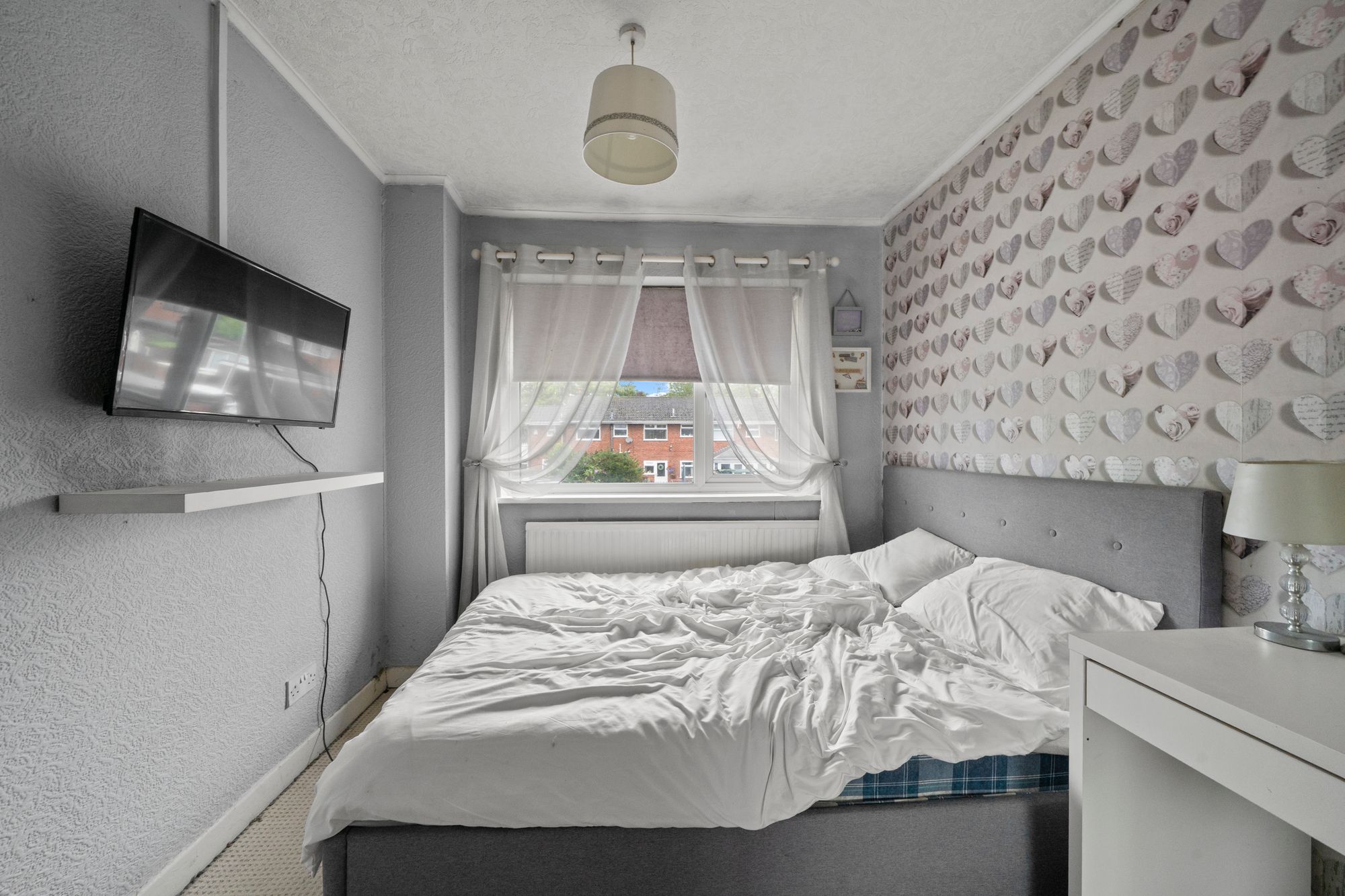 Peterhouse Walk, Ashton-In-Makerfield, WN4