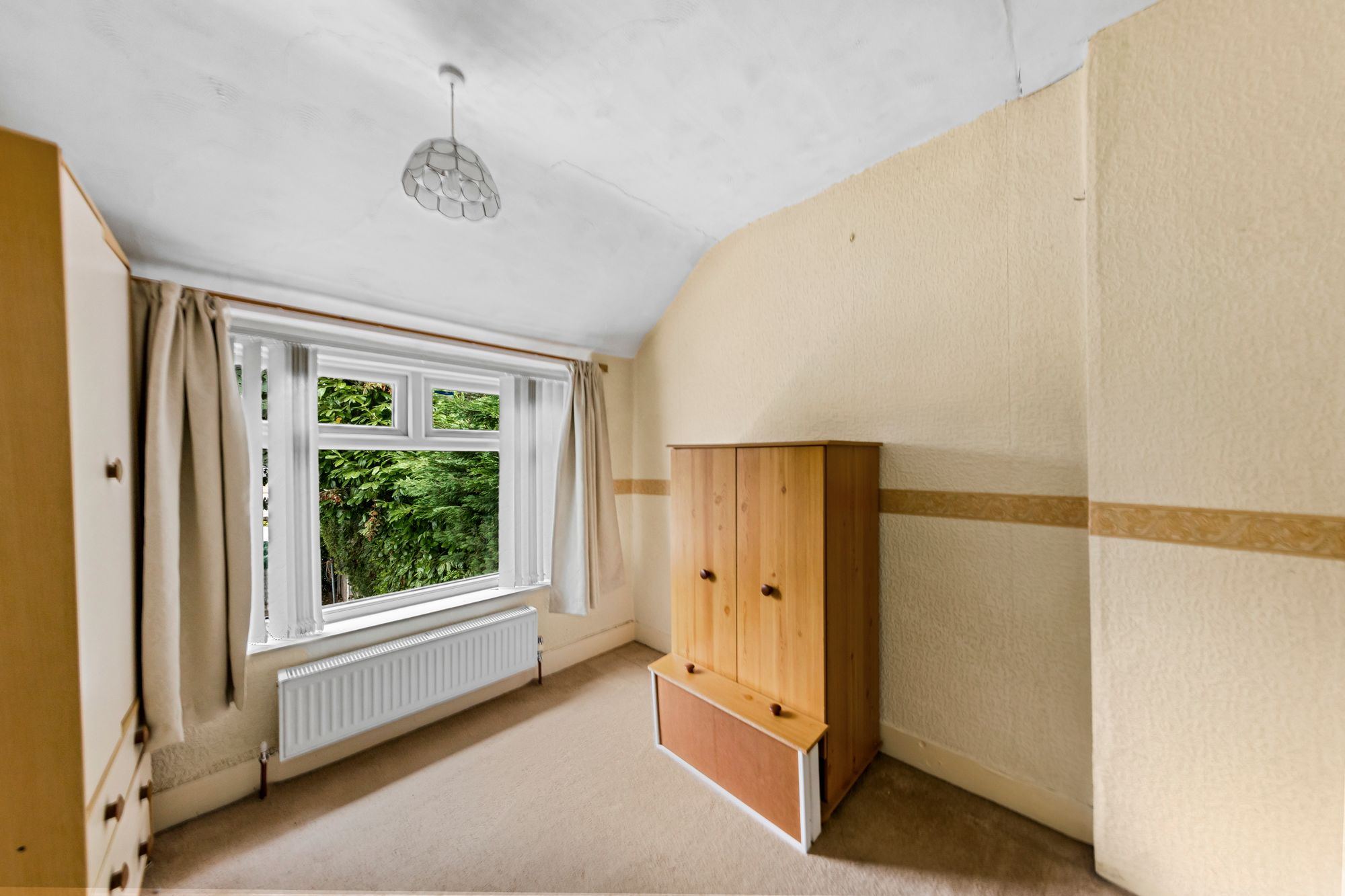 Ivy Road, Woolston, WA1