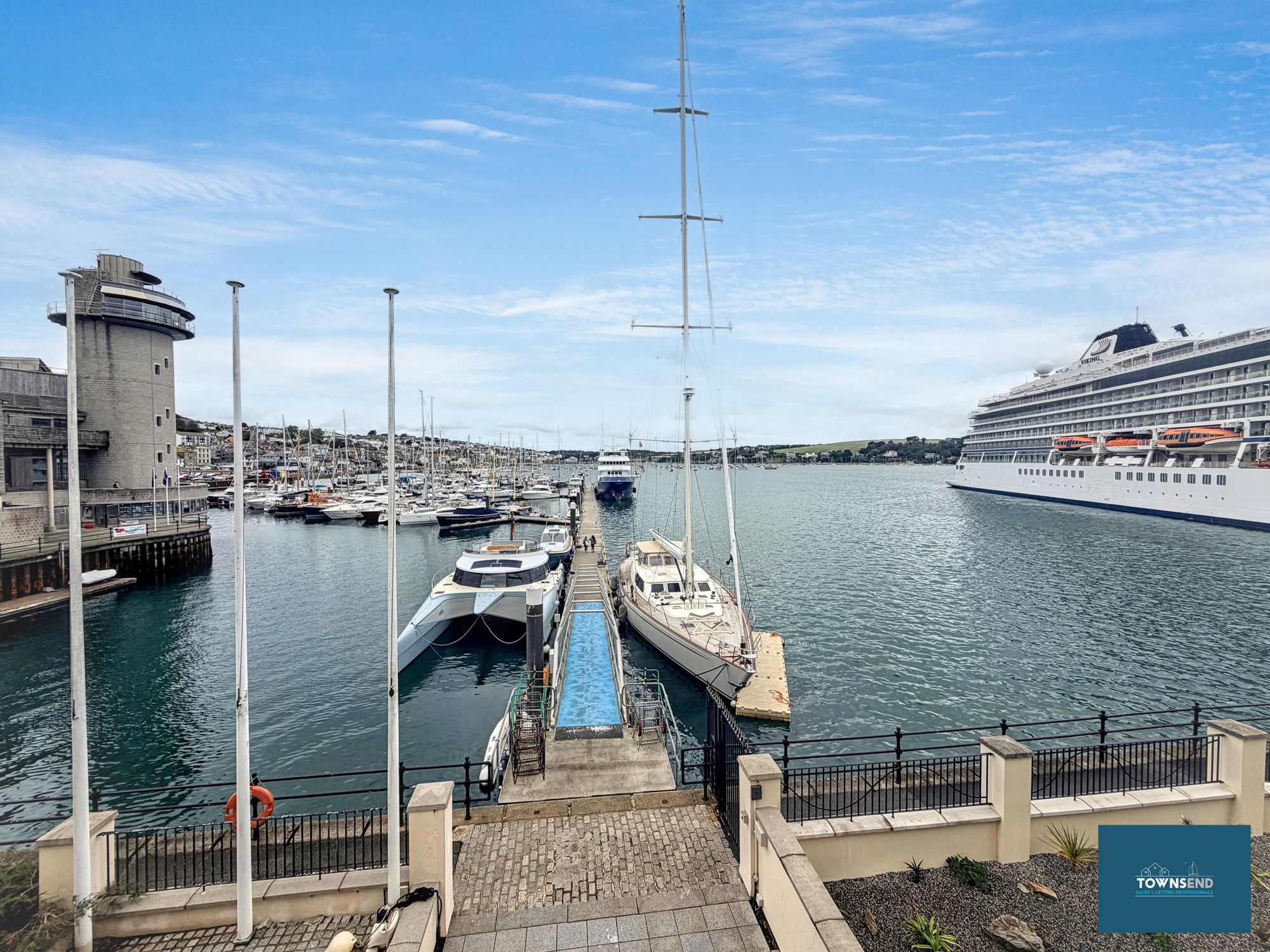 Challenger Quay
