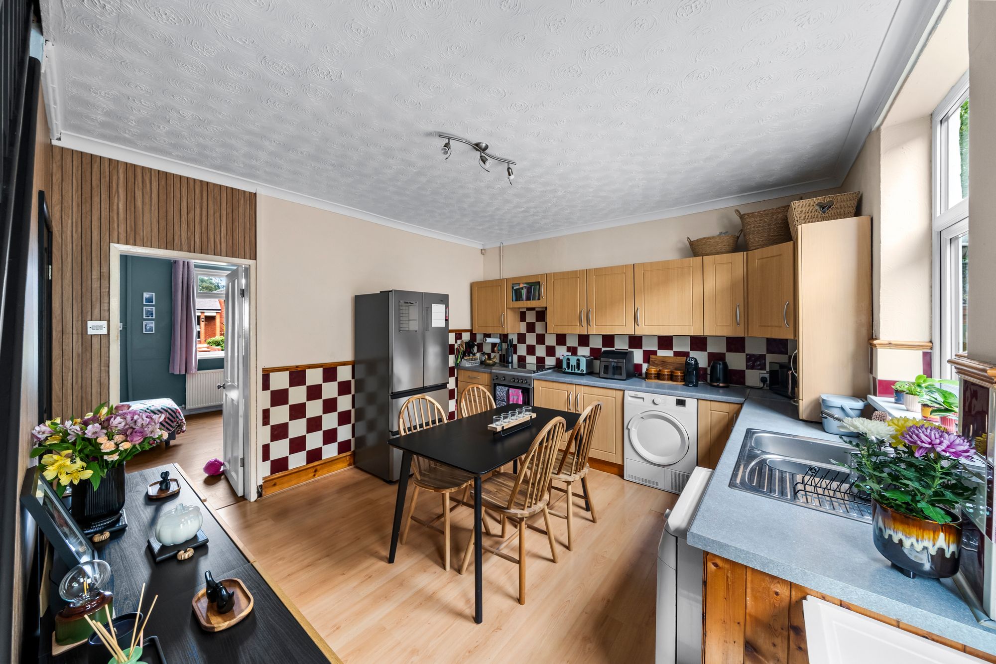 High Street, Golborne, WA3