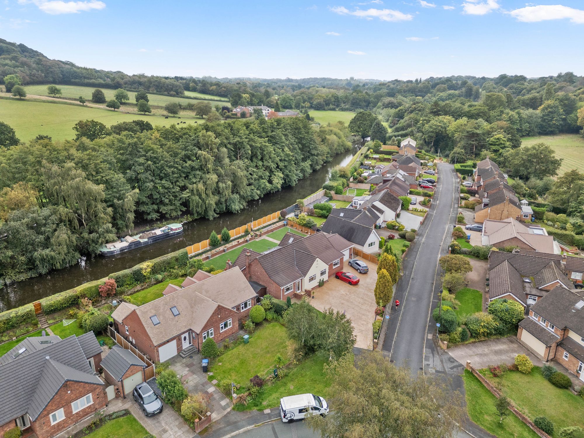 Hillfoot Crescent, Stockton Heath, WA4