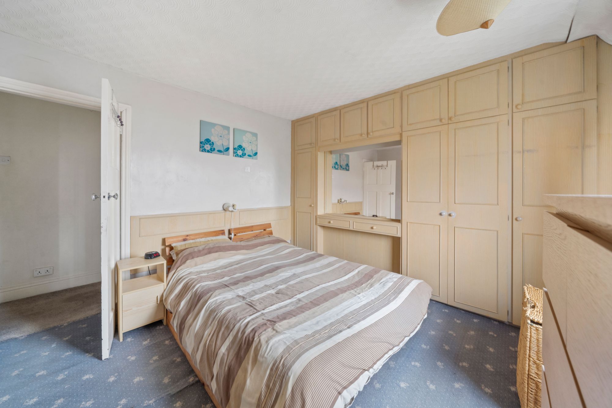 Vista Avenue, Newton-Le-Willows, WA12