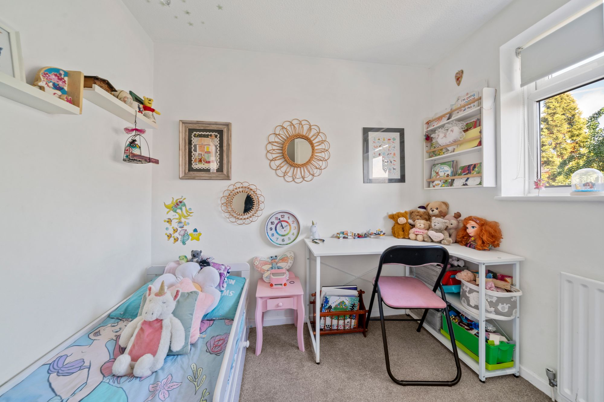 Wayfarers Drive, Newton-Le-Willows, WA12