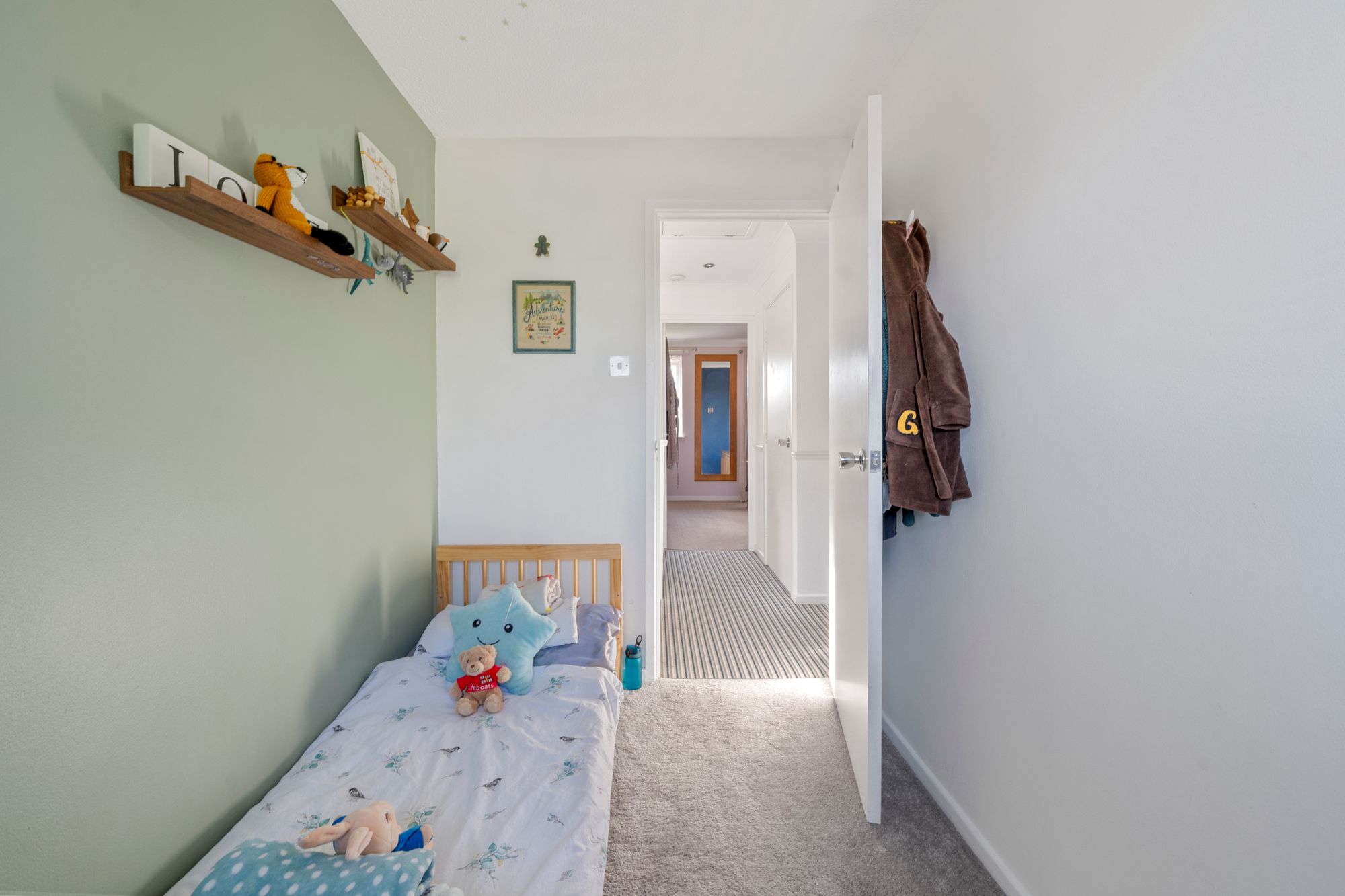 Wayfarers Drive, Newton-Le-Willows, WA12