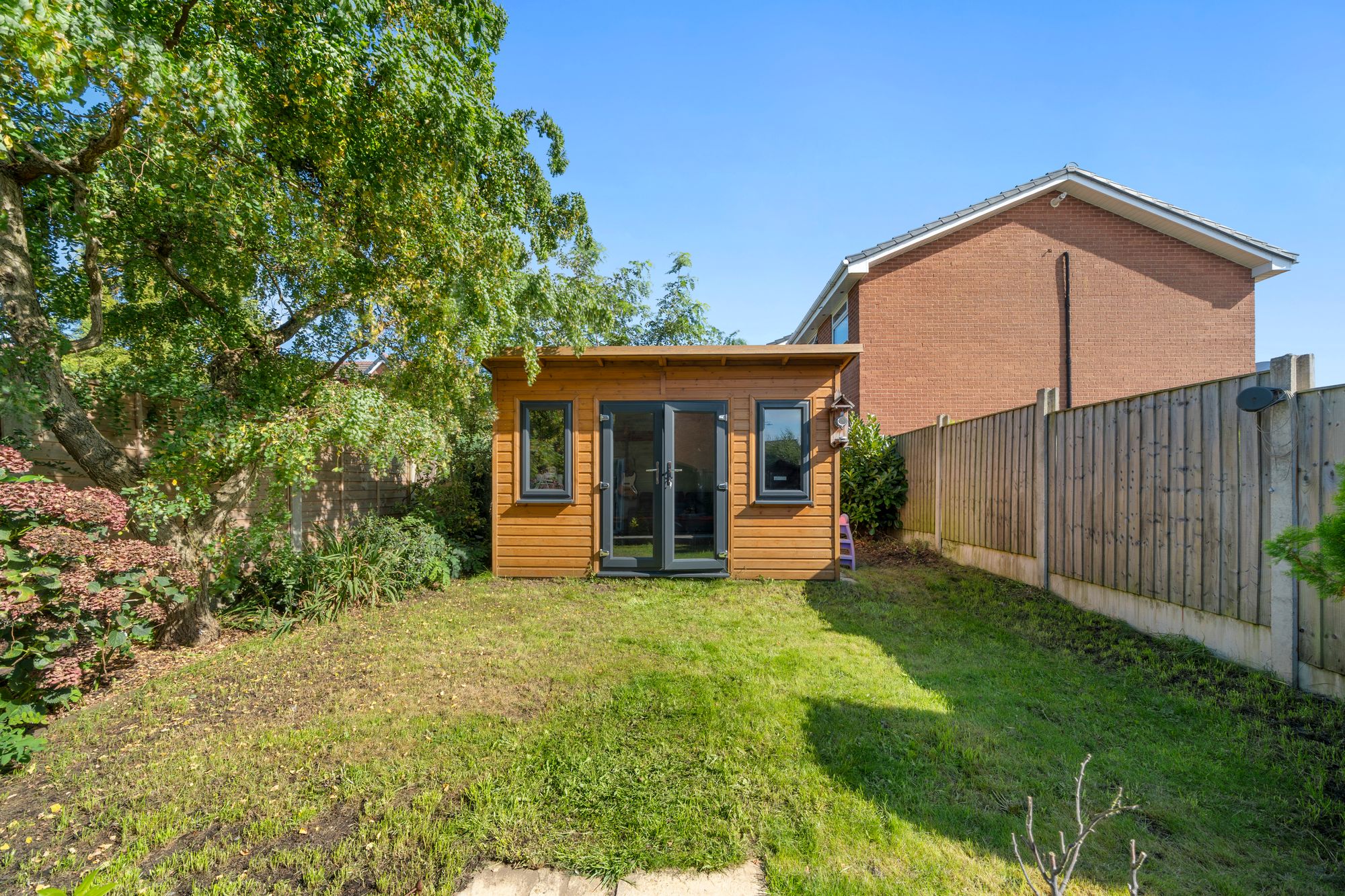 Wayfarers Drive, Newton-Le-Willows, WA12