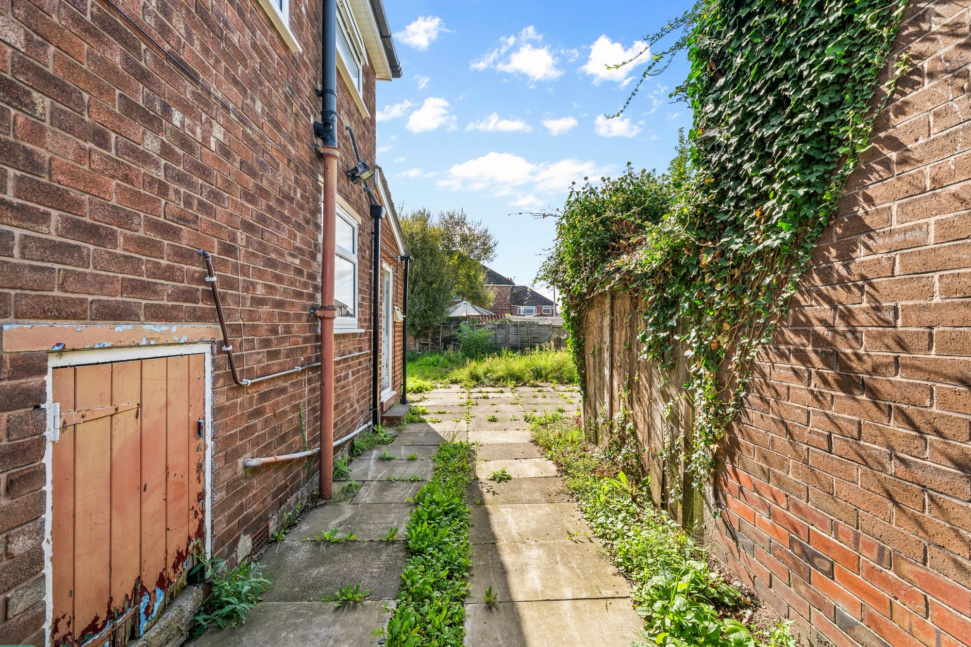 Hampton Drive, Great Sankey, WA5