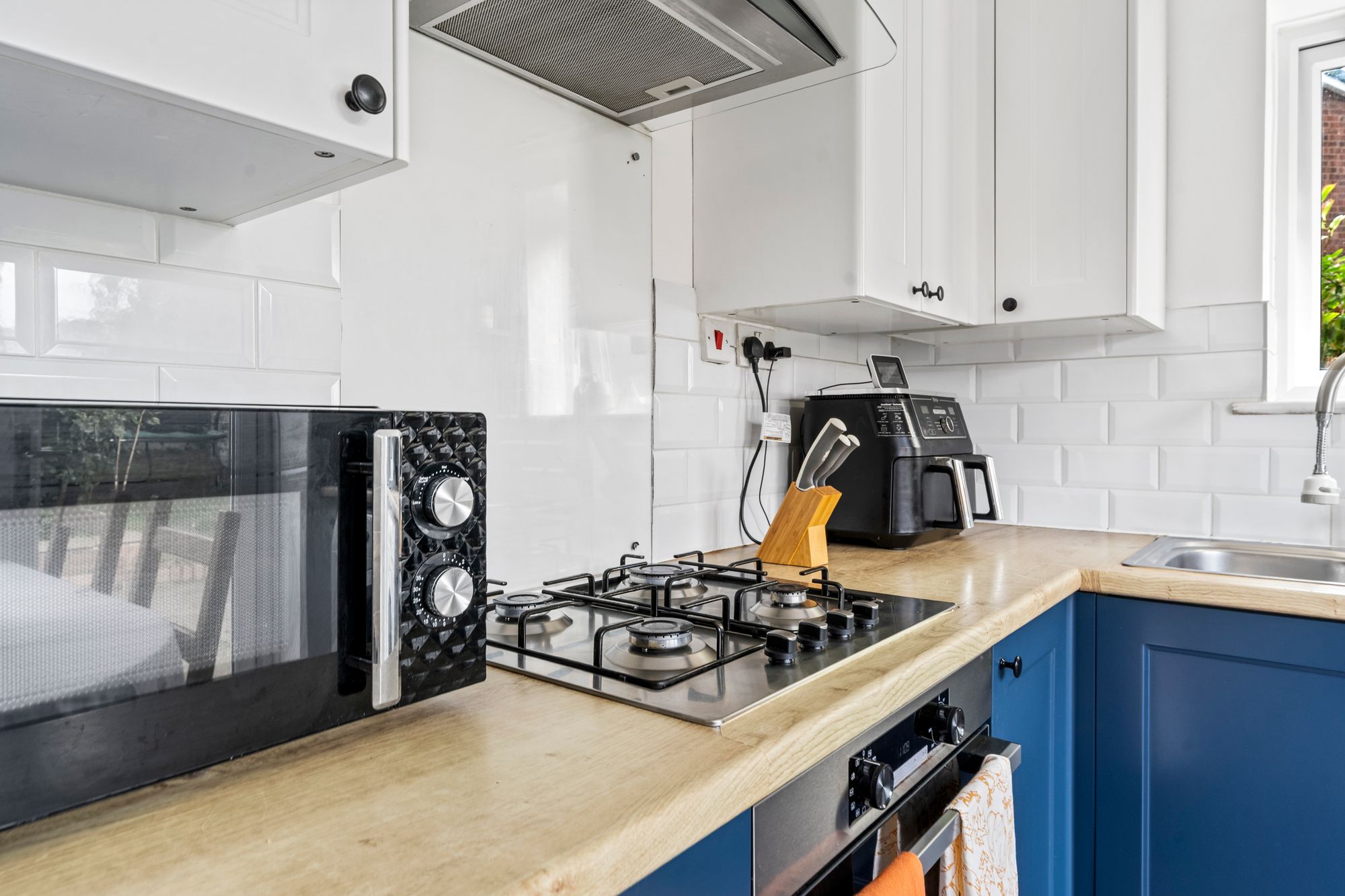 Livingstone Close, Old Hall, WA5