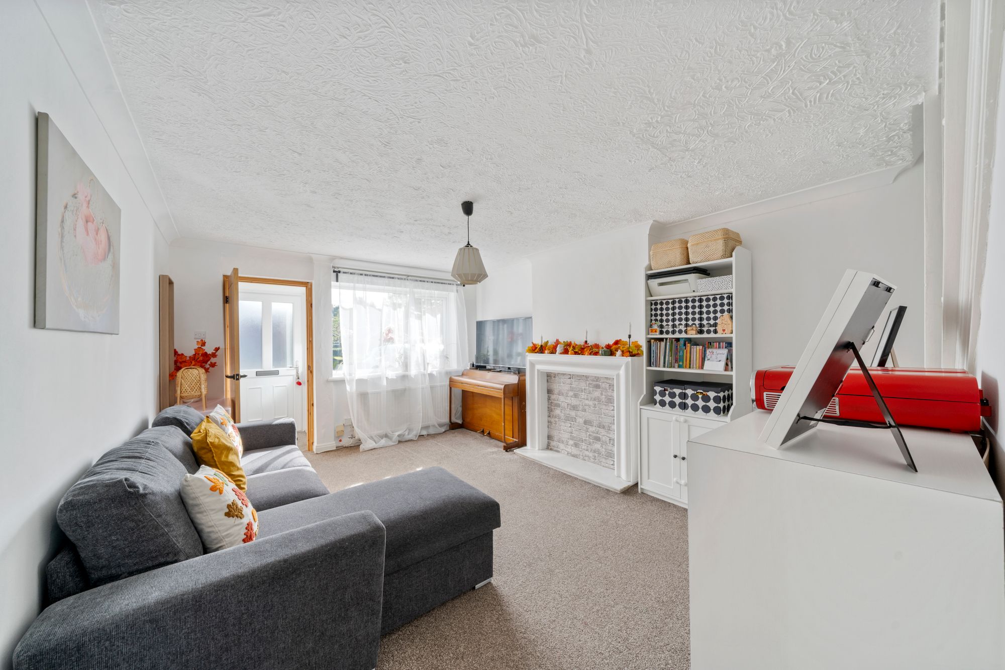 Livingstone Close, Old Hall, WA5