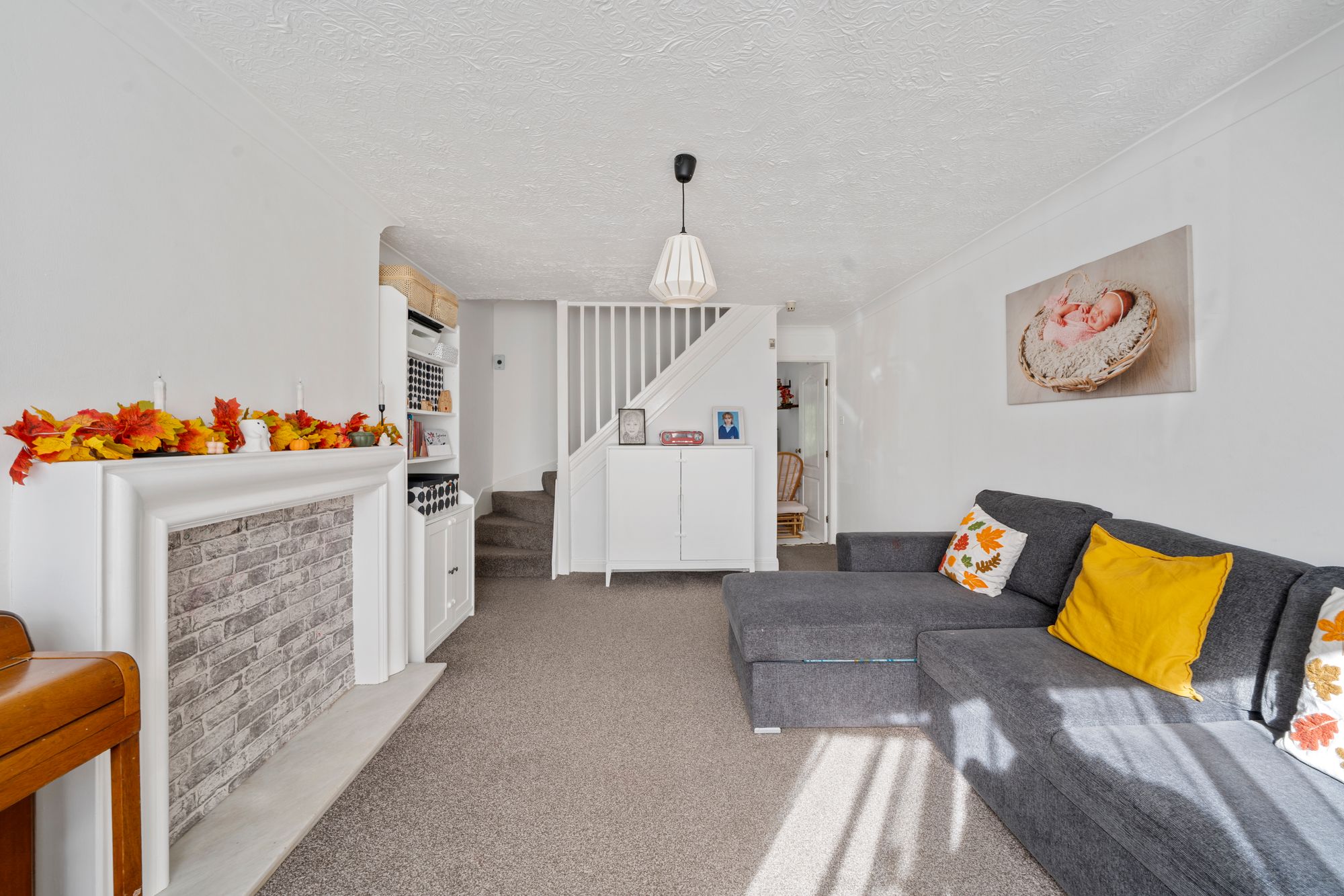 Livingstone Close, Old Hall, WA5