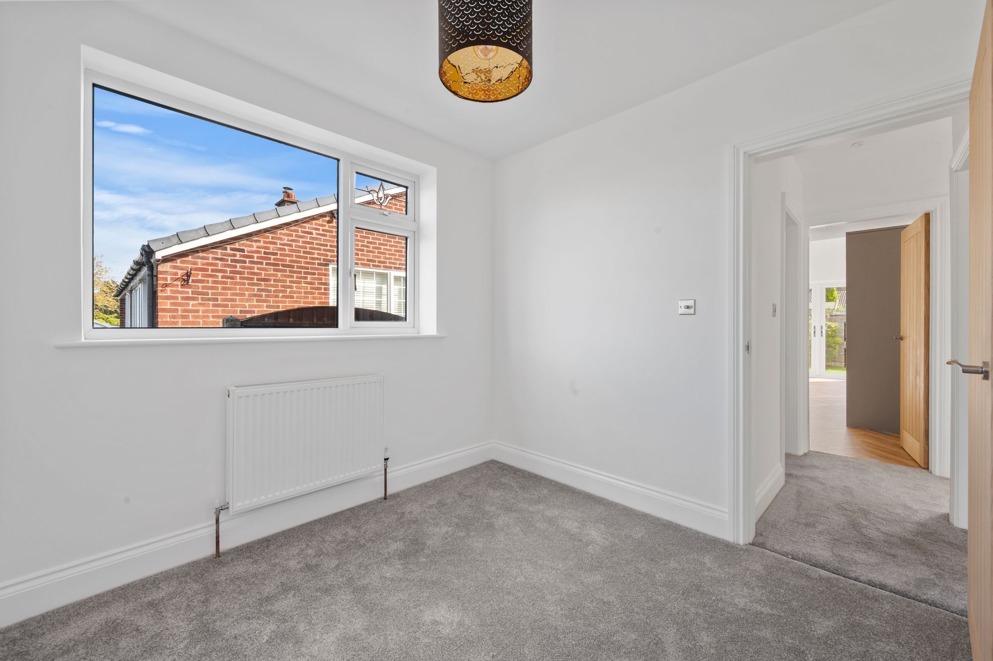 Meadow Lane, Fearnhead, WA2