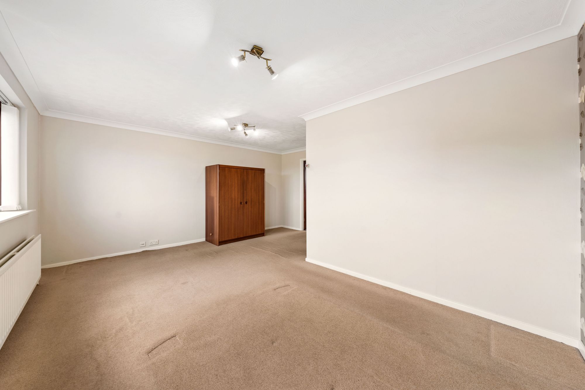 Betsyfield Drive, Croft, WA3