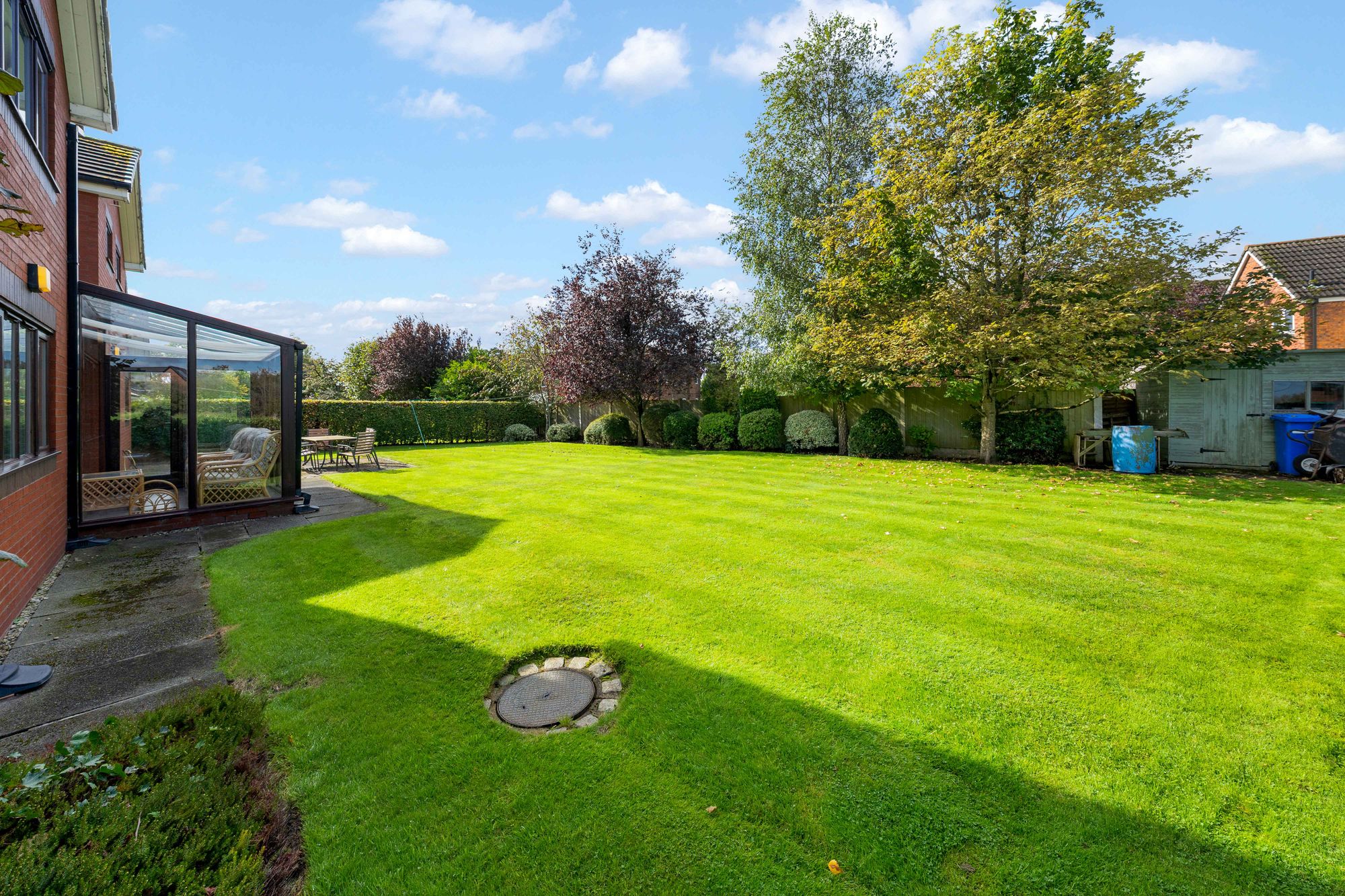 Betsyfield Drive, Croft, WA3