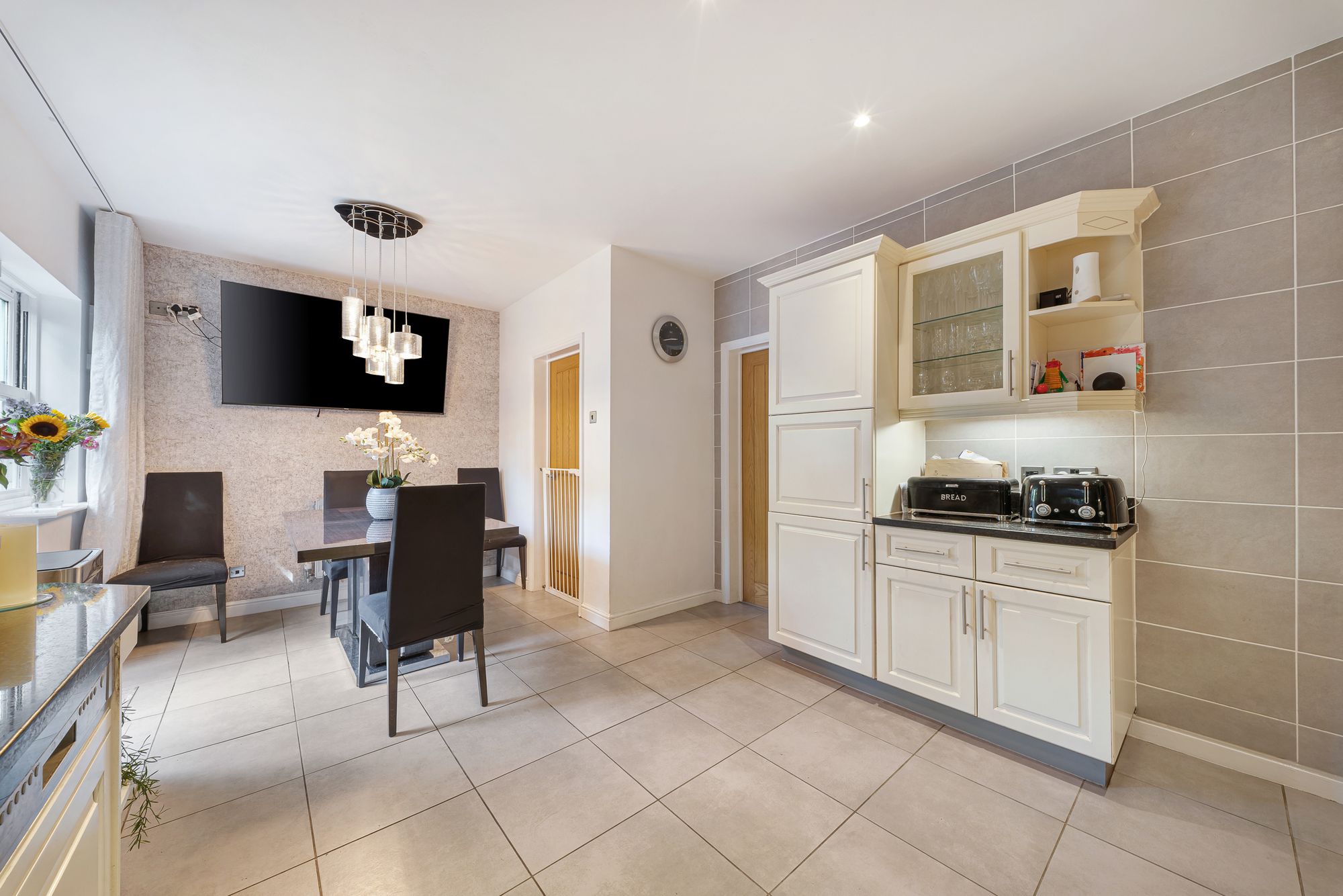 Ewanville, Liverpool, L36