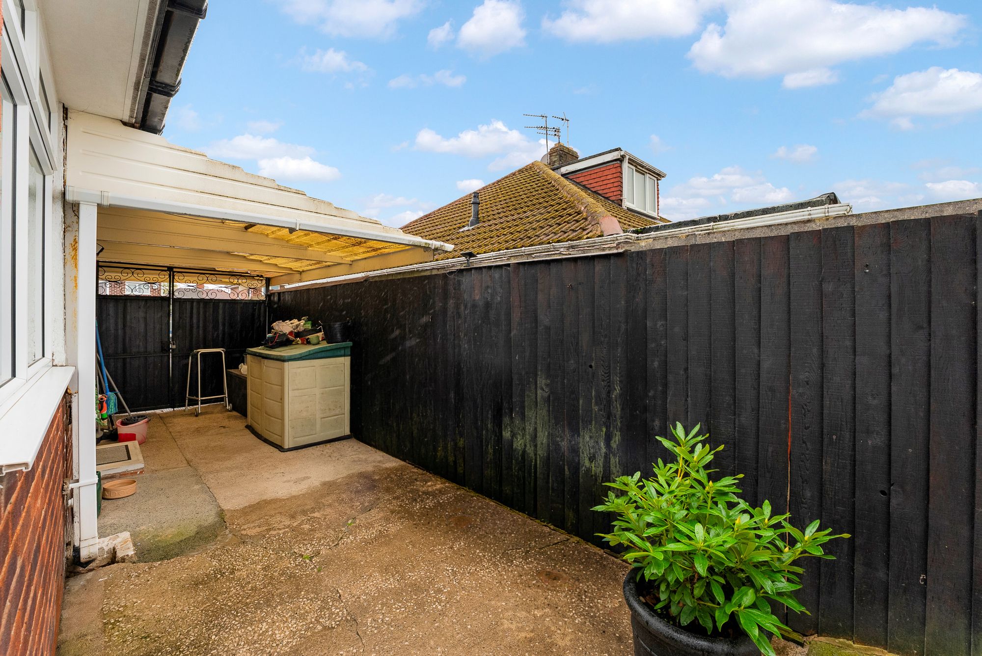 Fieldway, Widnes, WA8