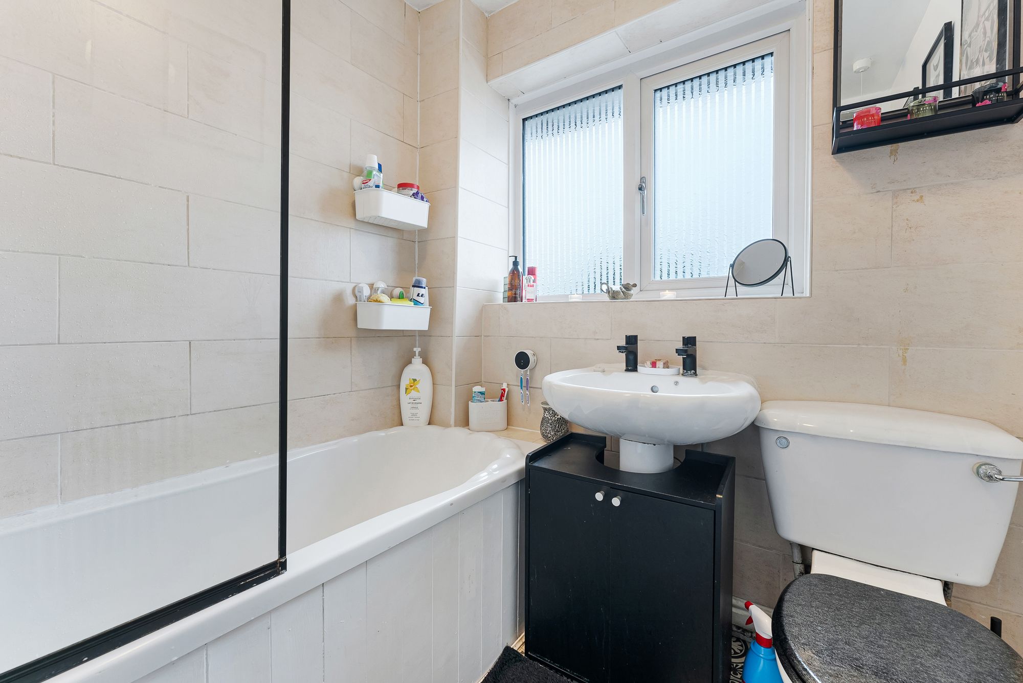 Netherfield, Widnes, WA8