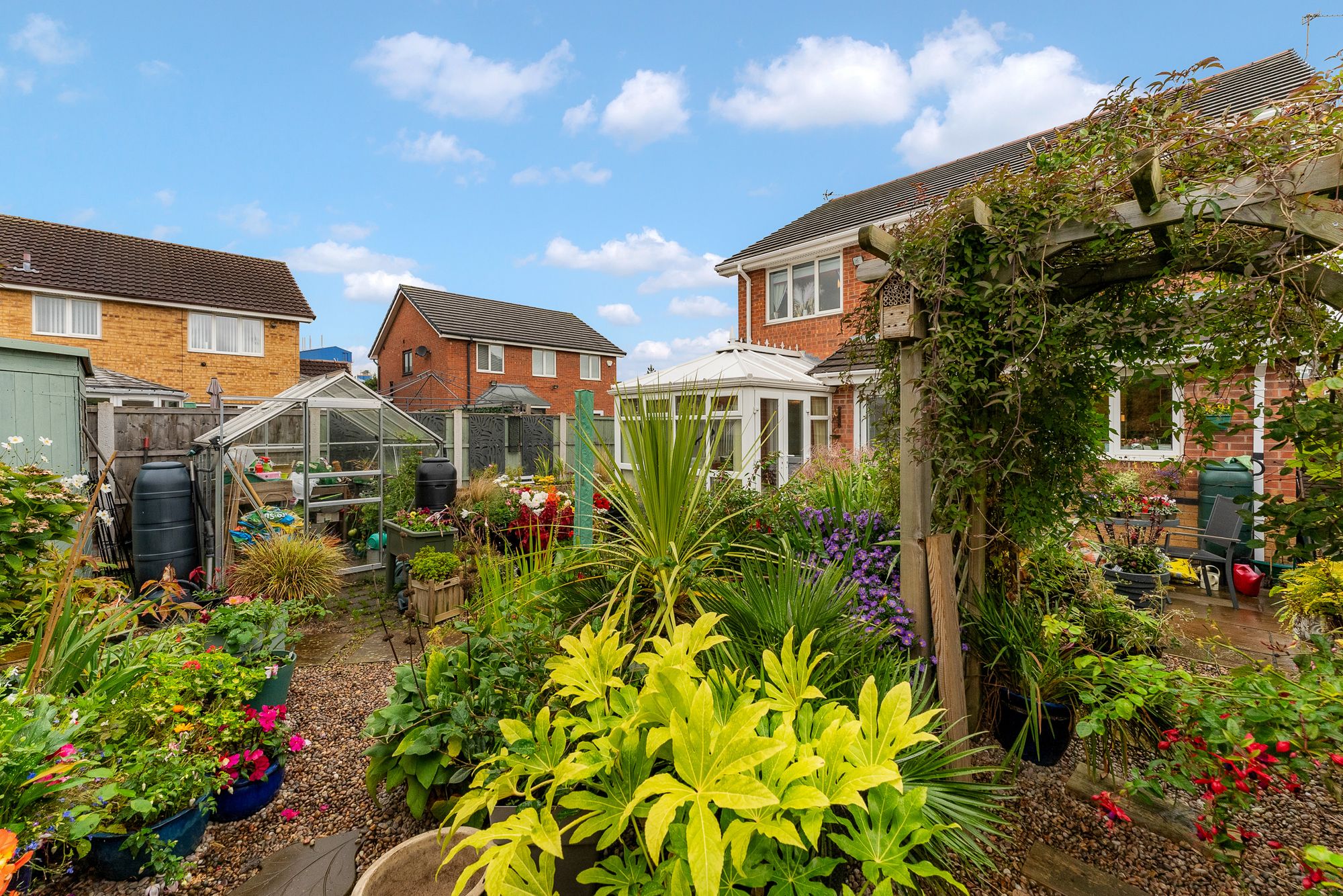 Greenwich Avenue, Widnes, WA8