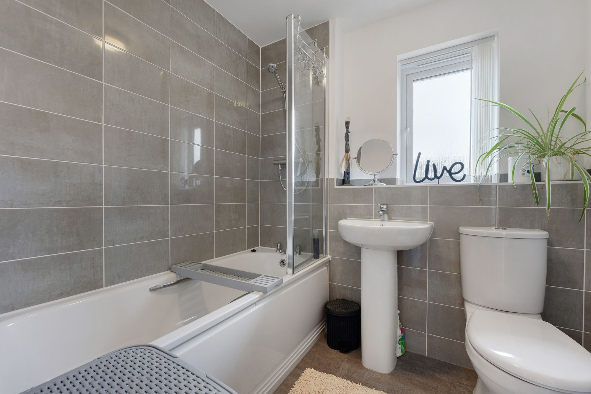 Northumberland Road, Widnes, WA8