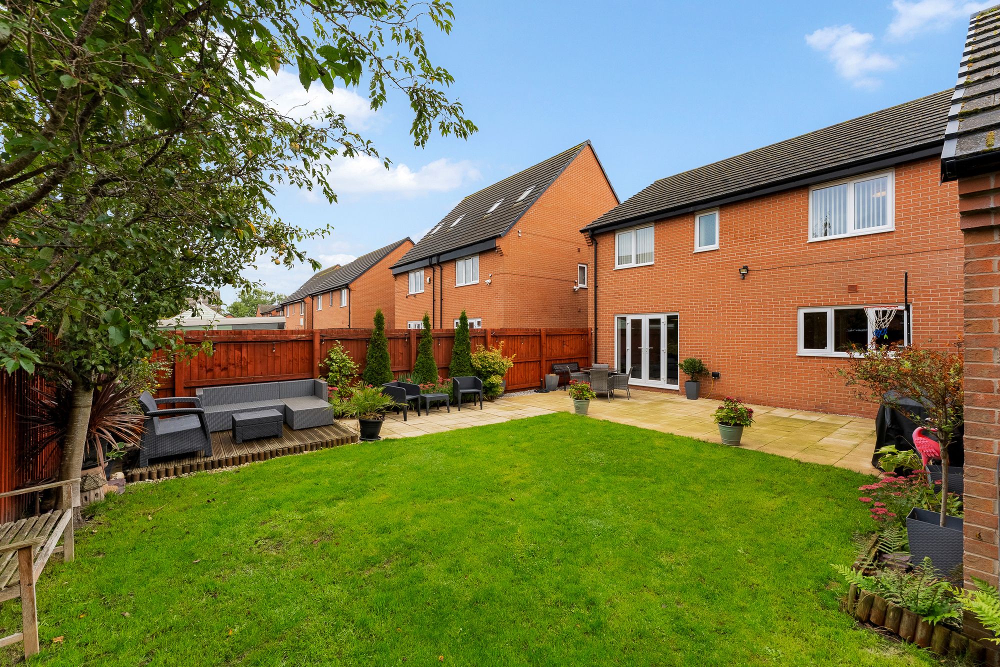 Northumberland Road, Widnes, WA8